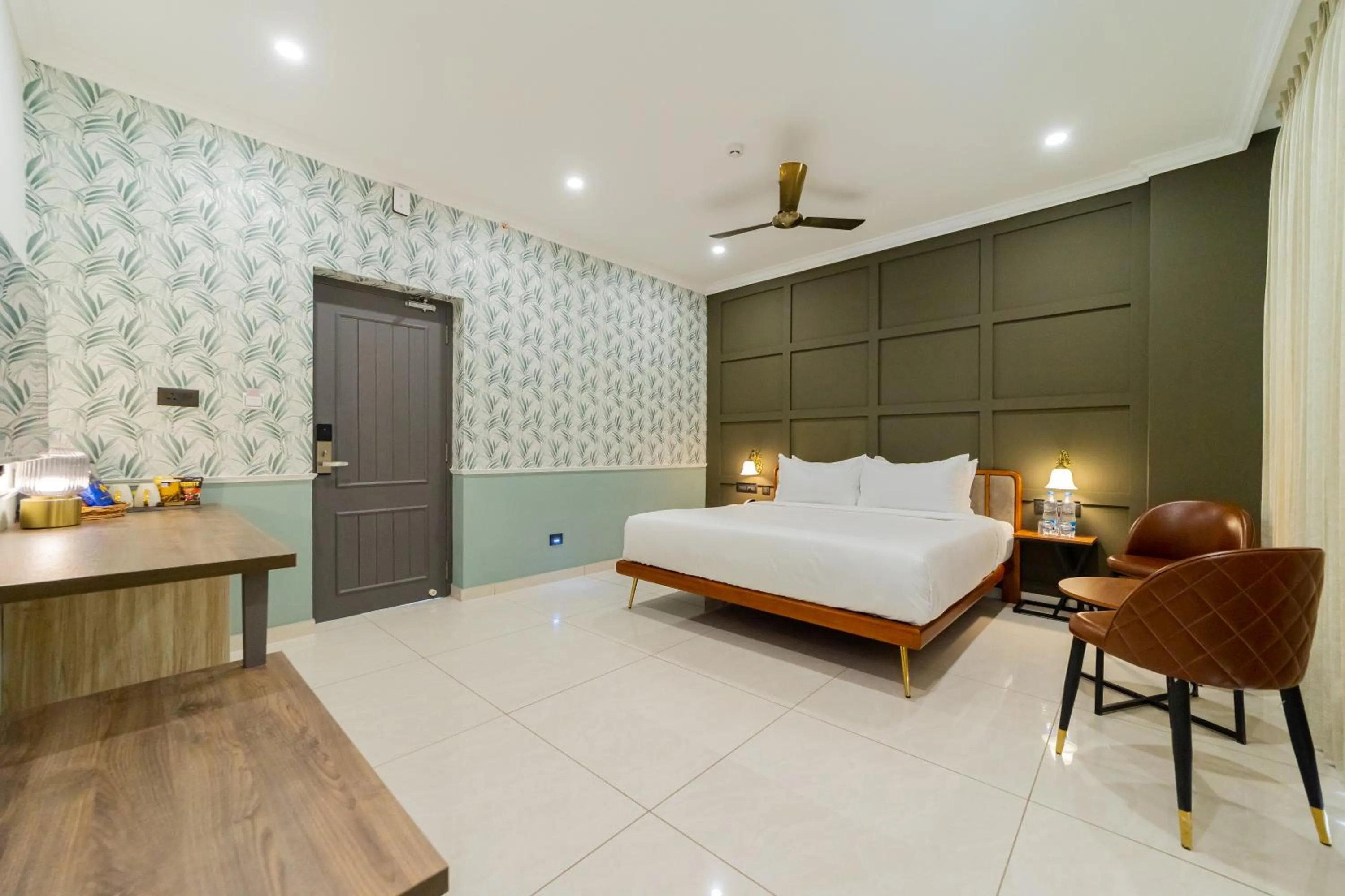 Bed in De Fleur Hotel