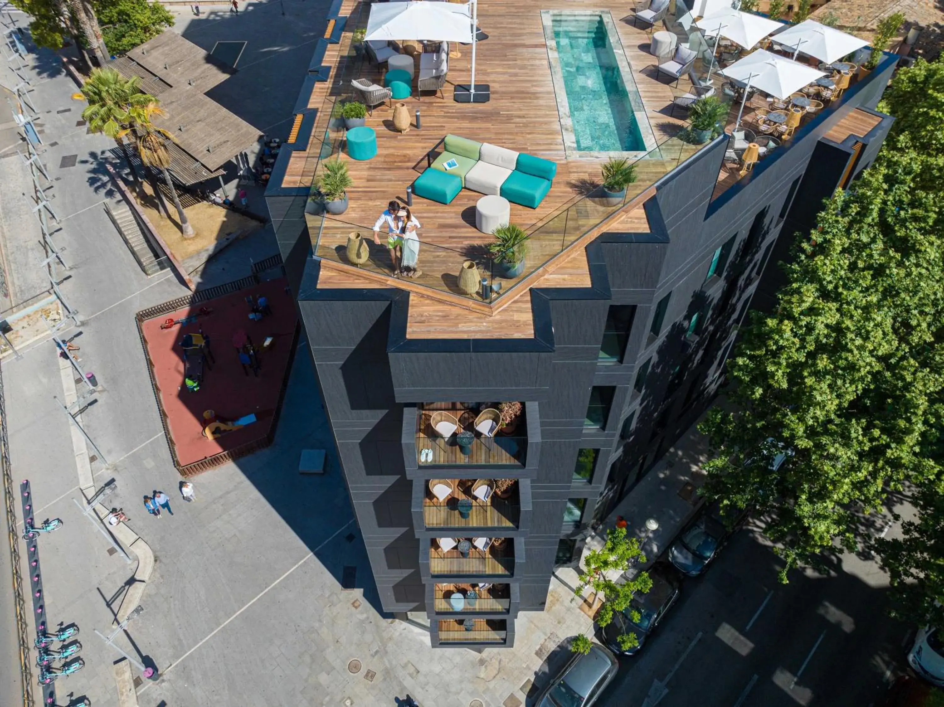 Property building in JS Palma Plaza Property building in JS Palma Plaza