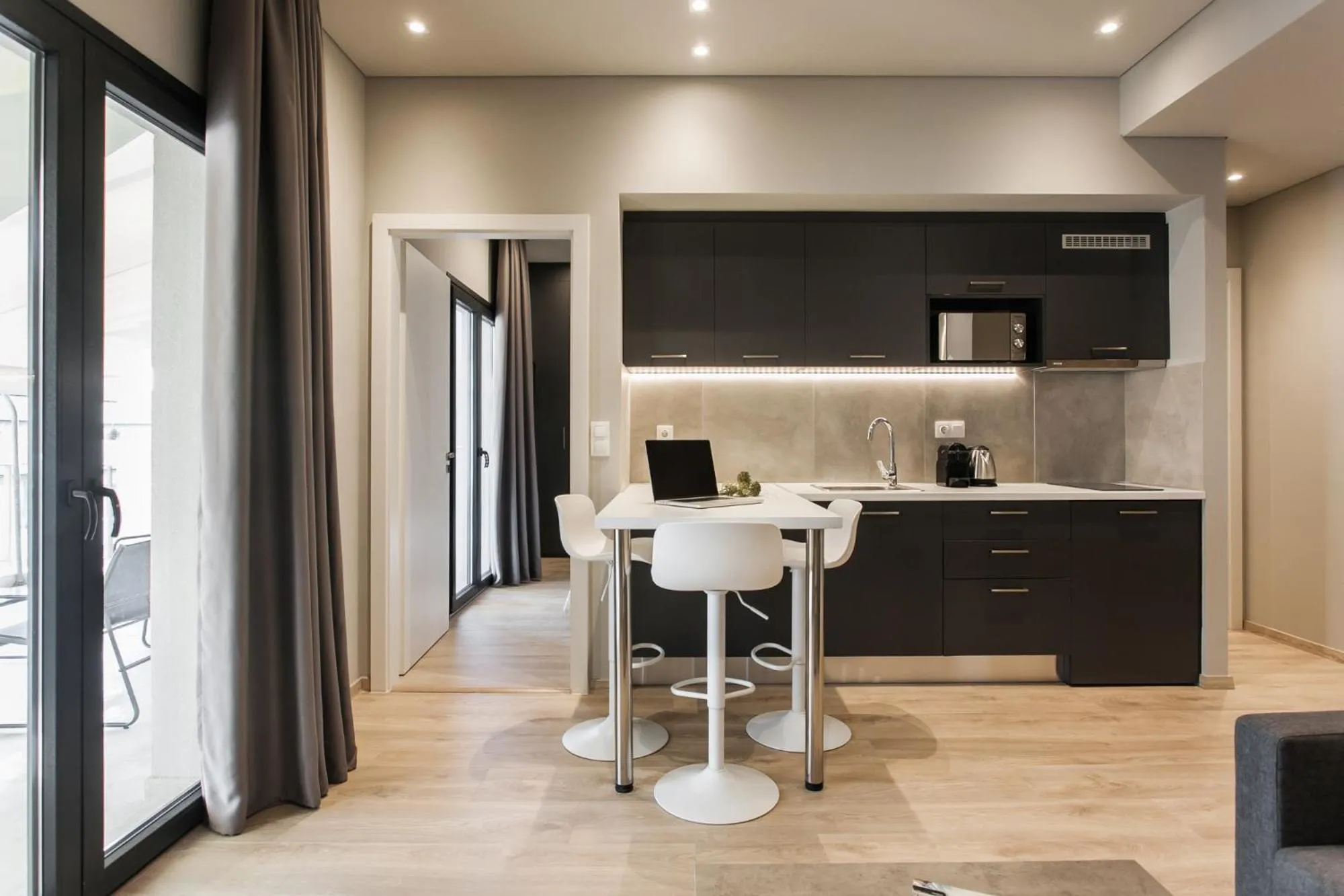 Kitchen or kitchenette in WYZ Piraeus