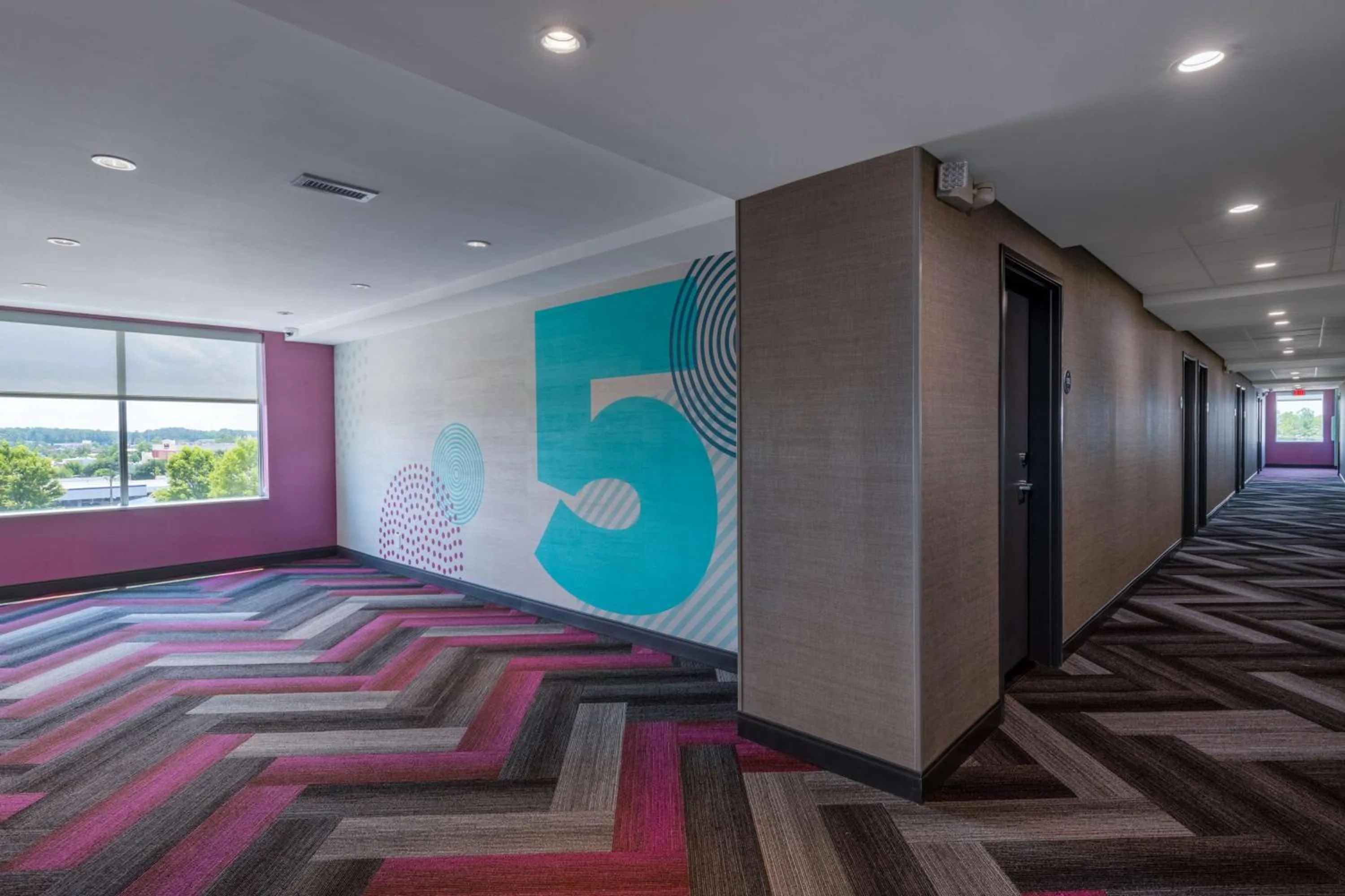 Lobby or reception in Tru By Hilton Fayetteville Fort Bragg