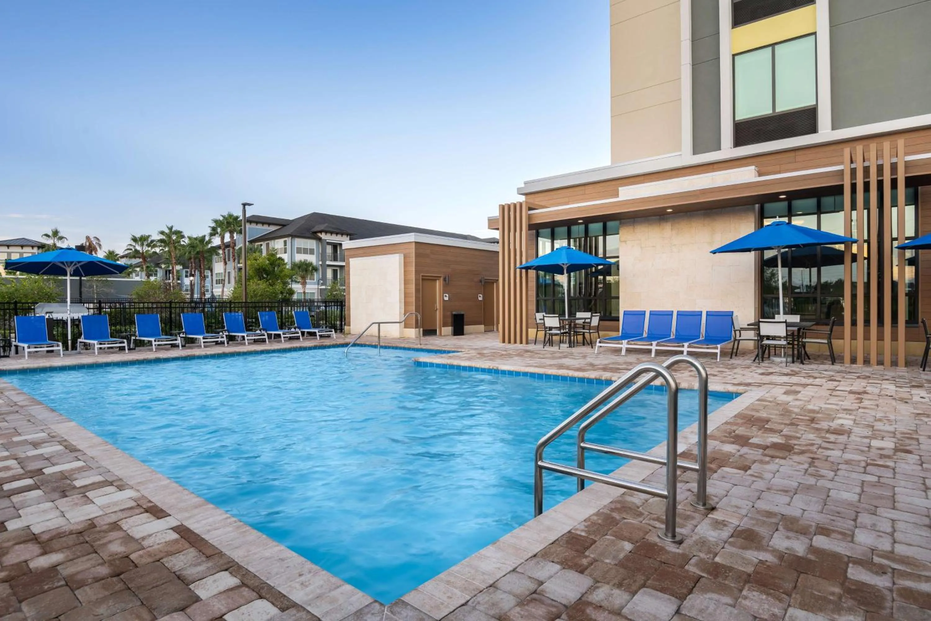Pool view in Hilton Garden Inn Orlando I-4 Millenia Blvd Mall