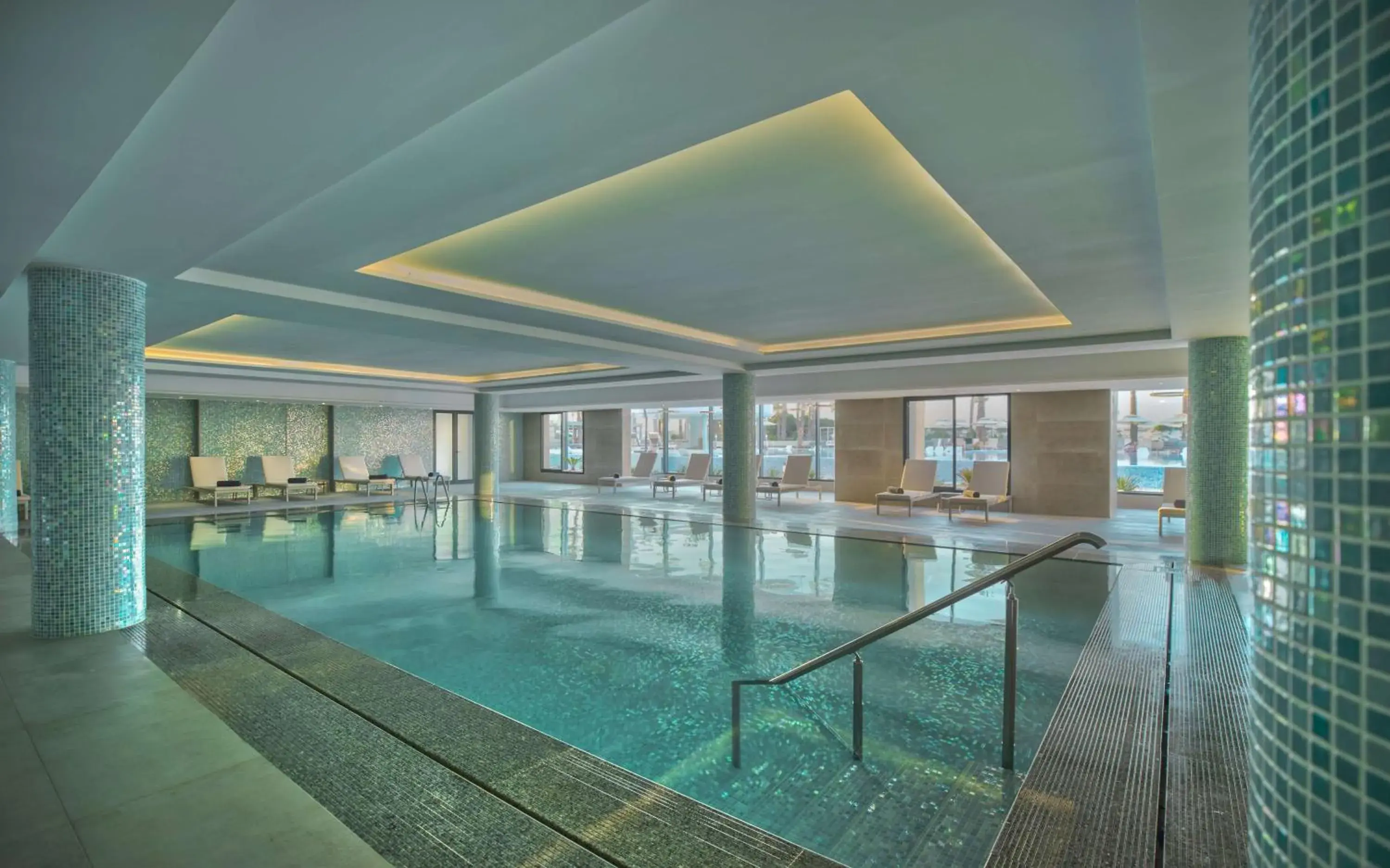 Pool view in Hilton Skanes Monastir Beach Resort Pool view in Hilton Skanes Monastir Beach Resort