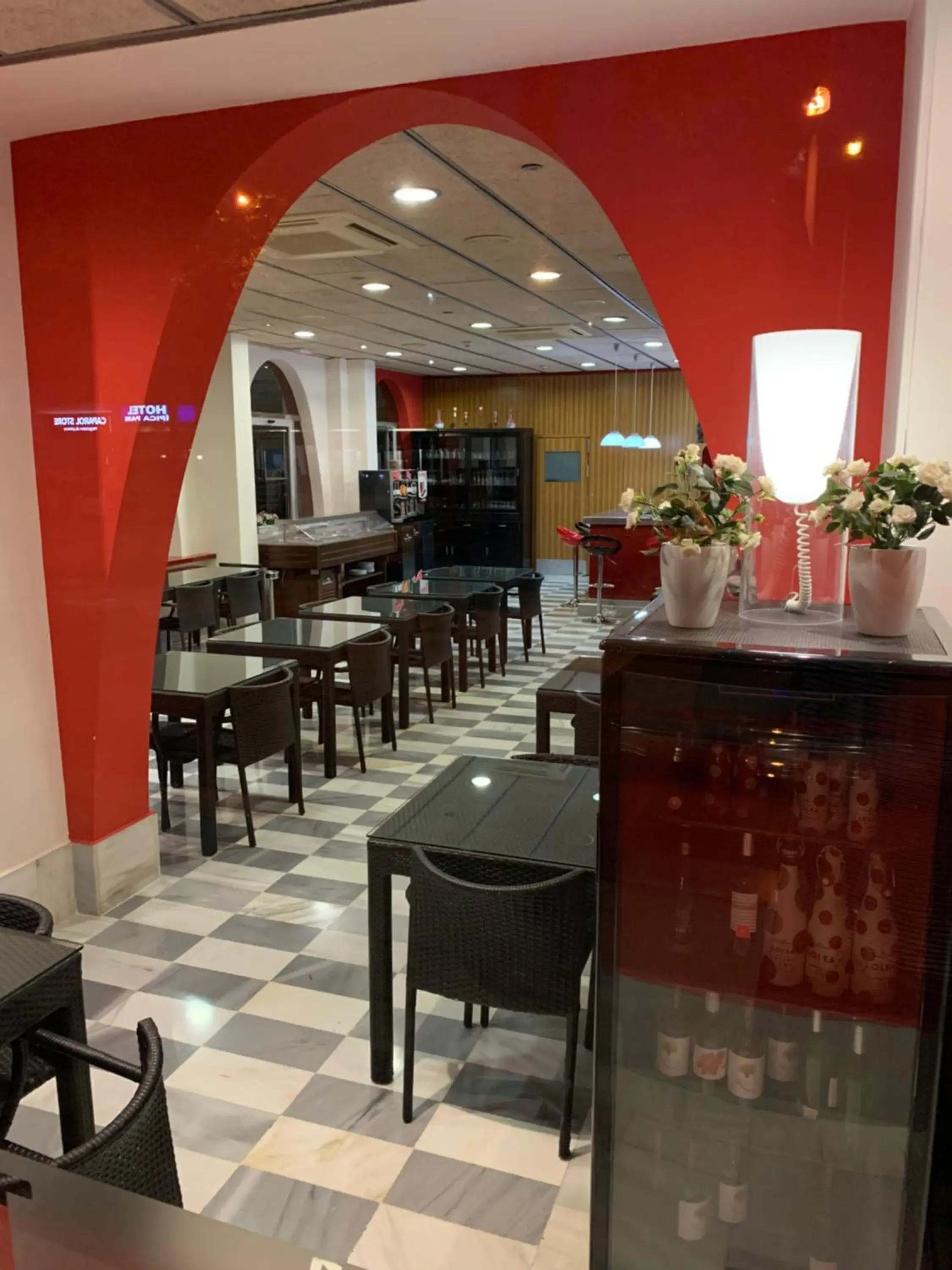 Lounge or bar in Hotel Spa Pinar del Mar Lounge or bar in Hotel Spa Pinar del Mar