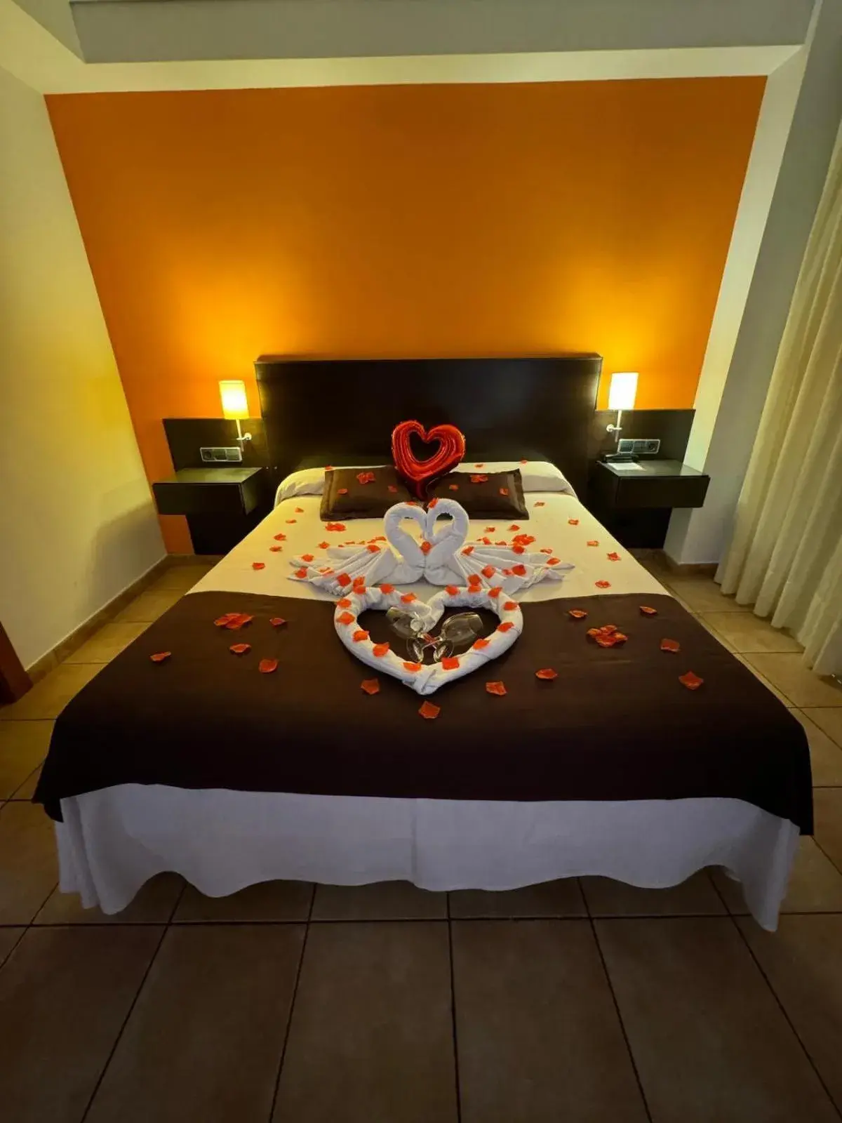 Bed in Hotel Spa Pinar del Mar Bed in Hotel Spa Pinar del Mar