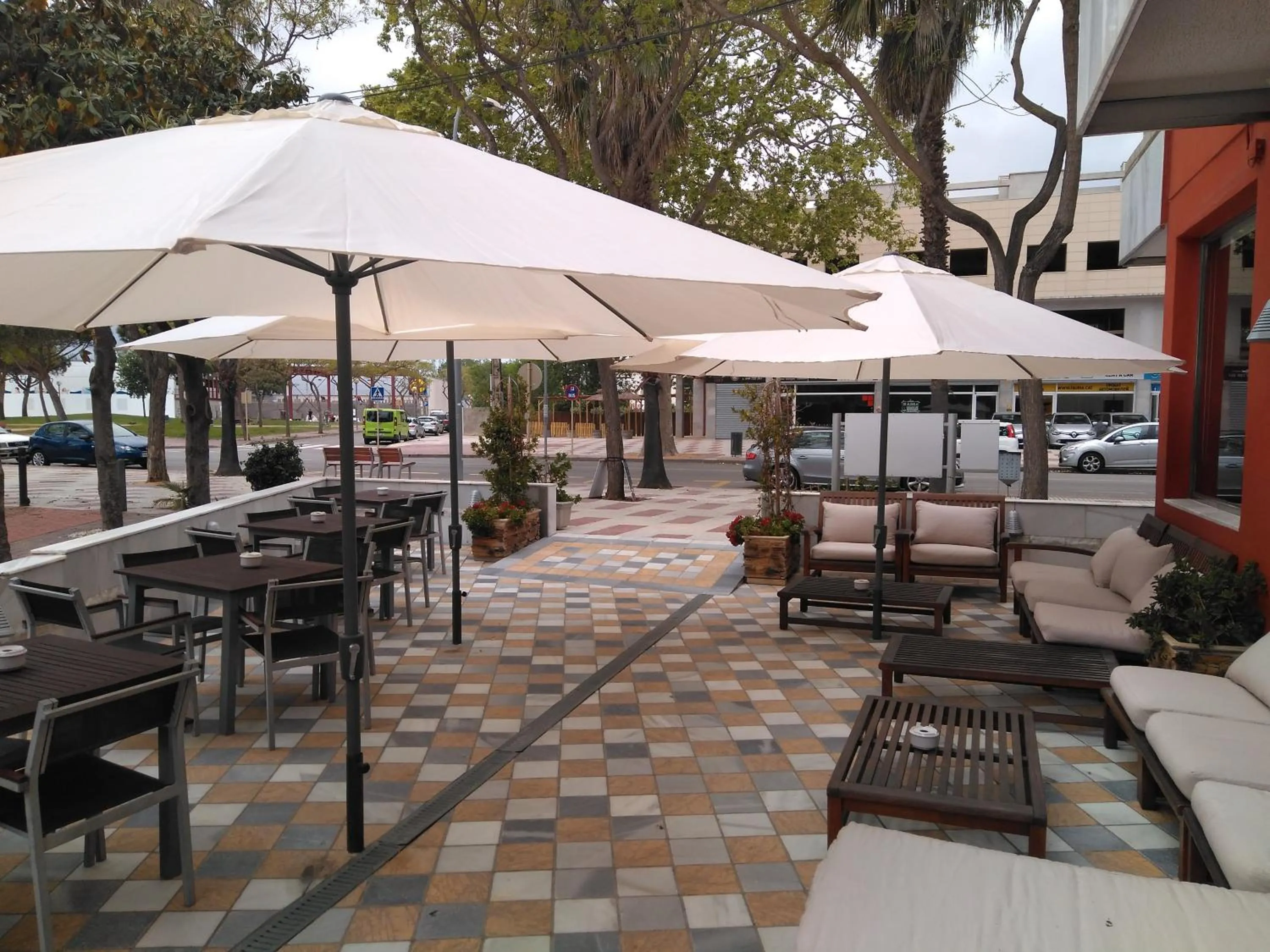 Facade/entrance in Hotel Spa Pinar del Mar