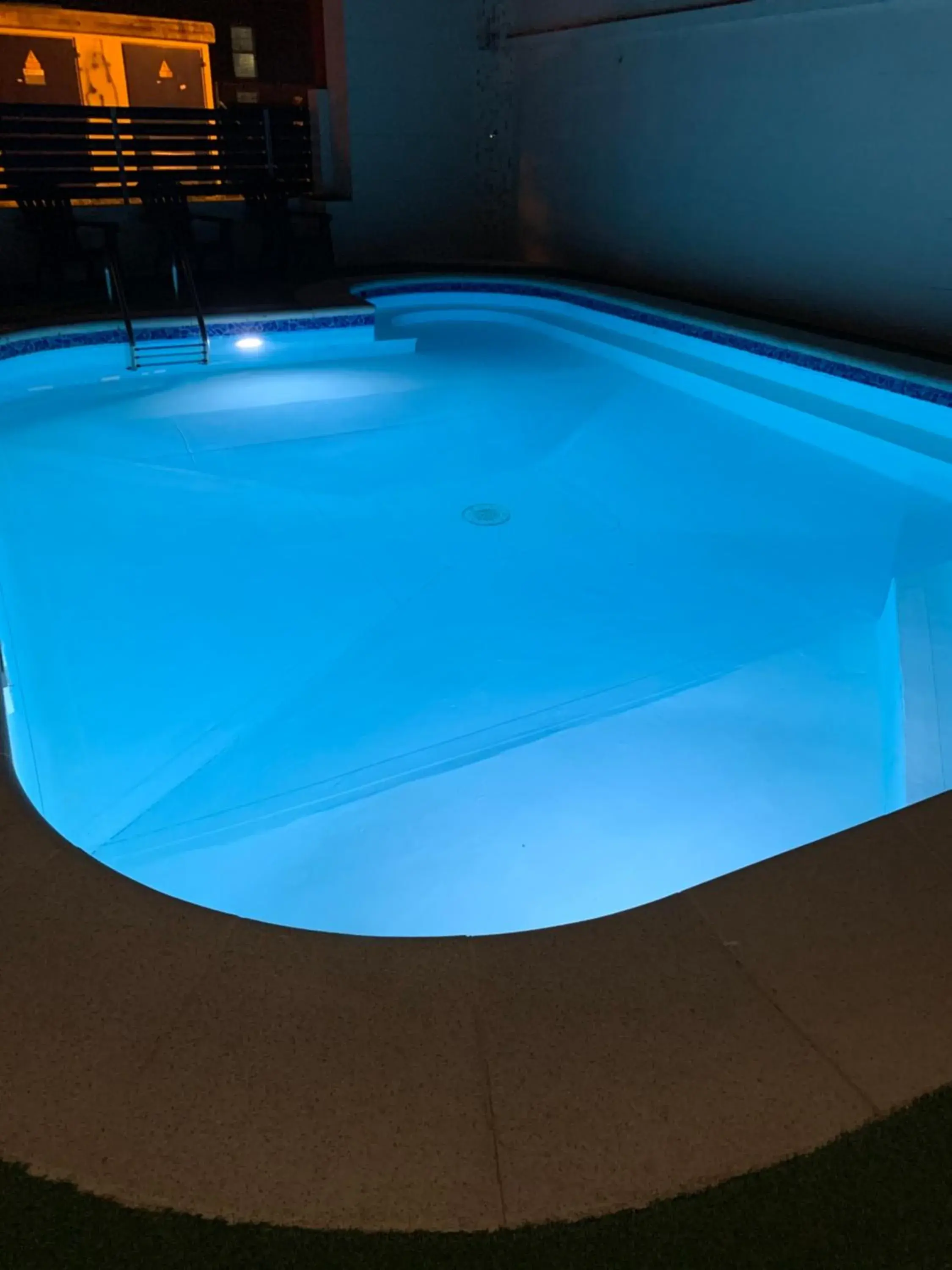 Swimming pool in Hotel Spa Pinar del Mar Swimming pool in Hotel Spa Pinar del Mar