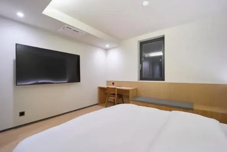 Bed in Hotel TARA Bed in Hotel TARA