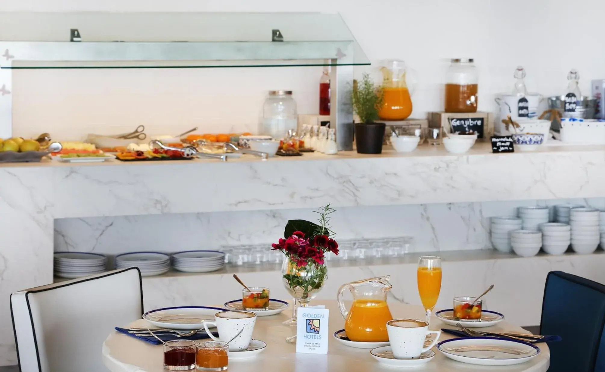 Restaurant/places to eat in Golden Mar Menuda Restaurant/places to eat in Golden Mar Menuda