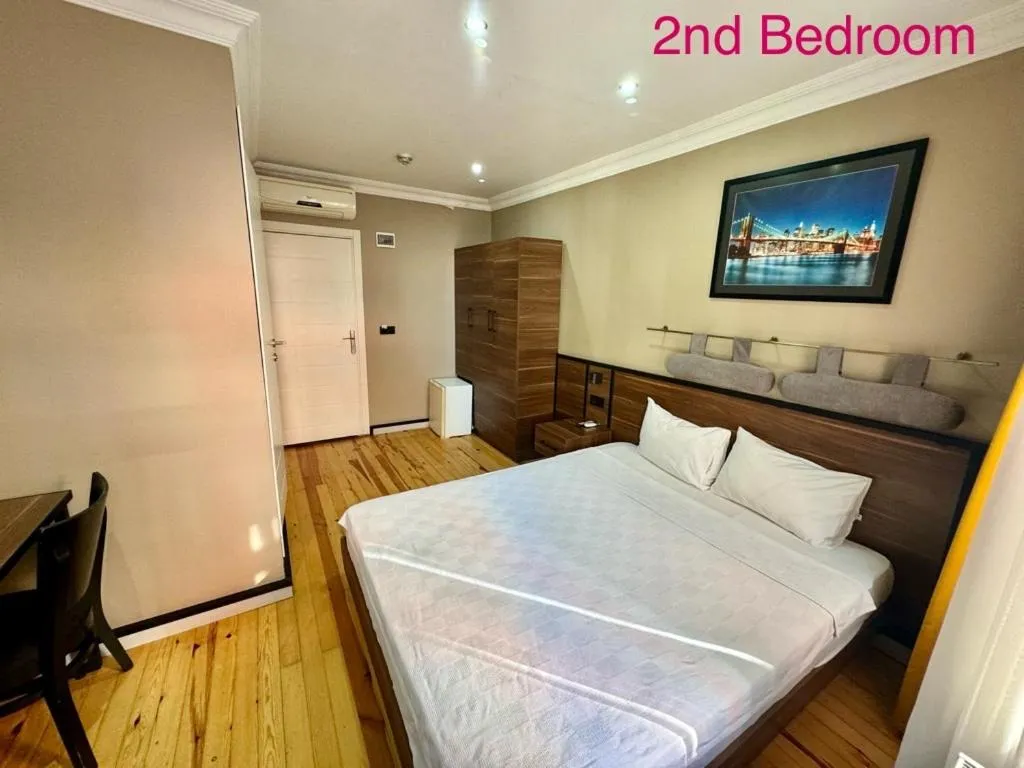 Bedroom, Bed in Aram Kerasi Rooms