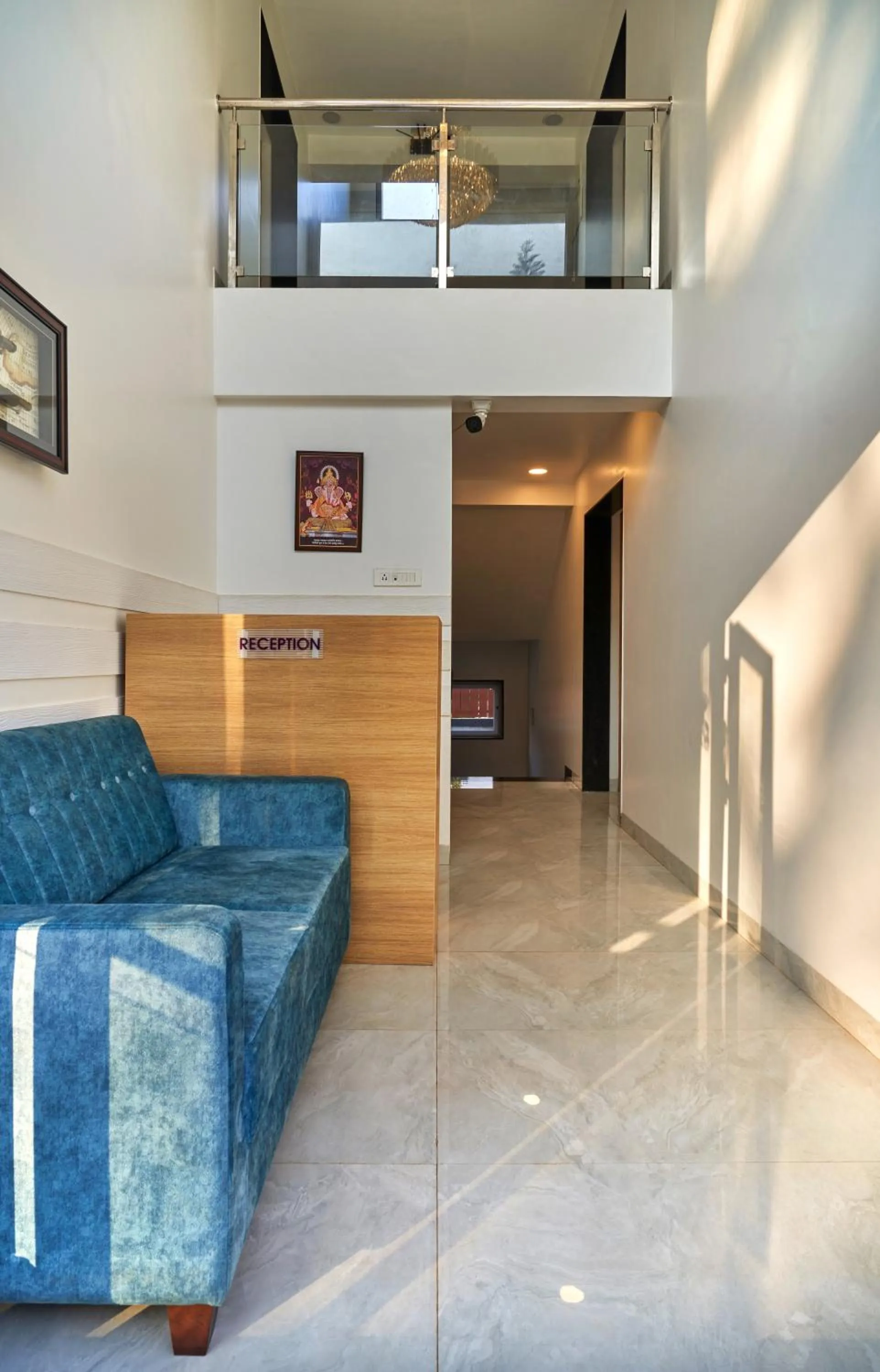 Lobby or reception in Drizzle Resort with Swimming pool Near Maapro Garden