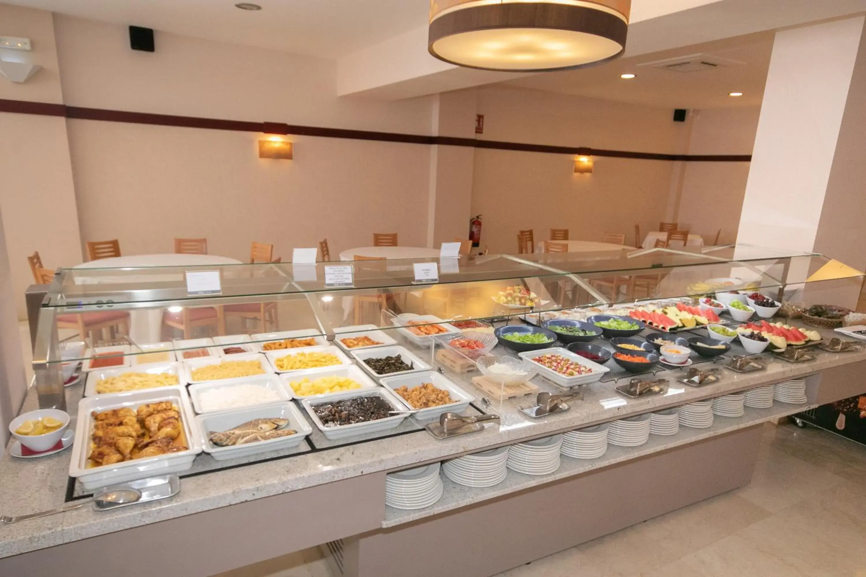 Restaurant/places to eat in Hotel Spa Nanin Playa Restaurant/places to eat in Hotel Spa Nanin Playa