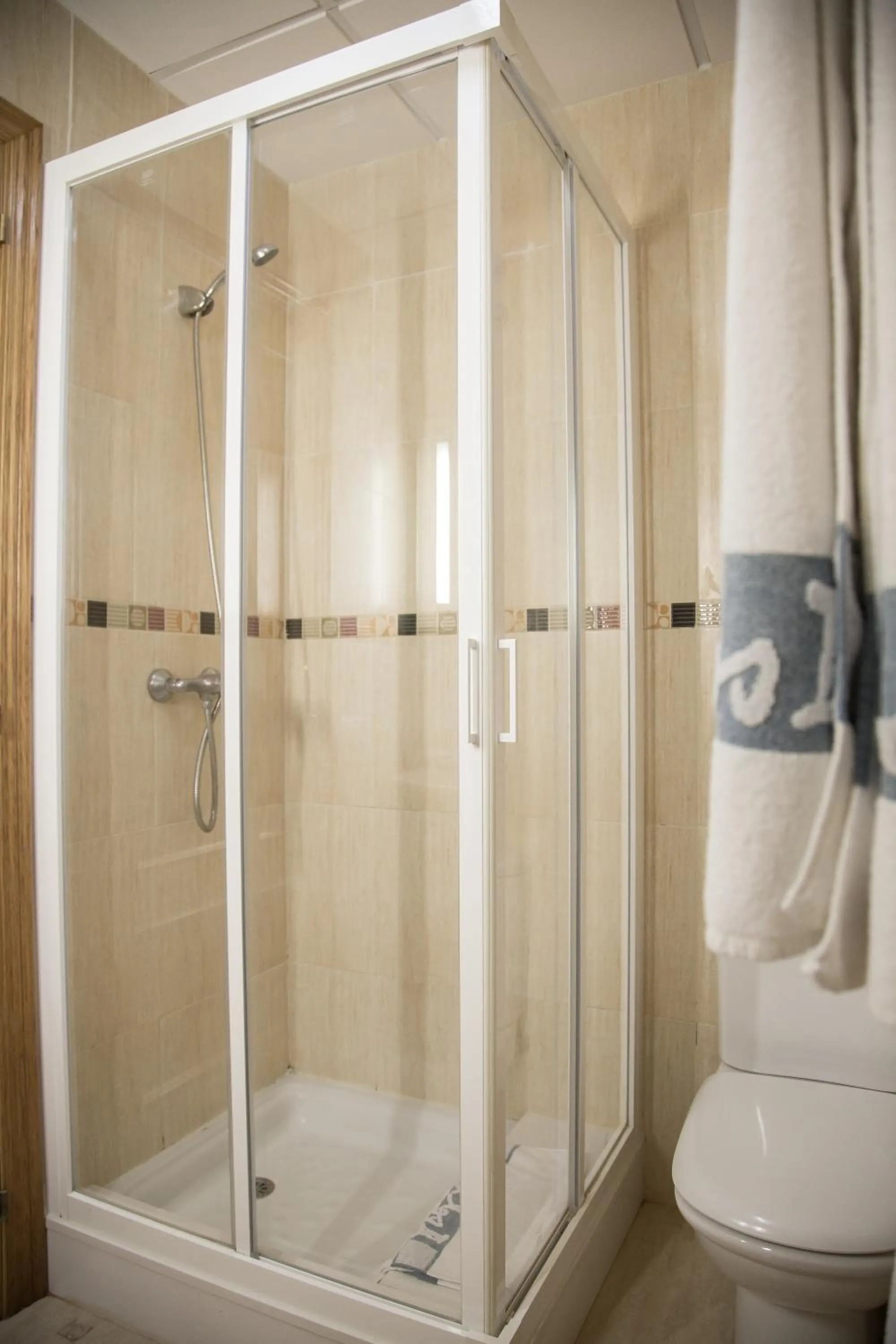 Bathroom in Carlos III