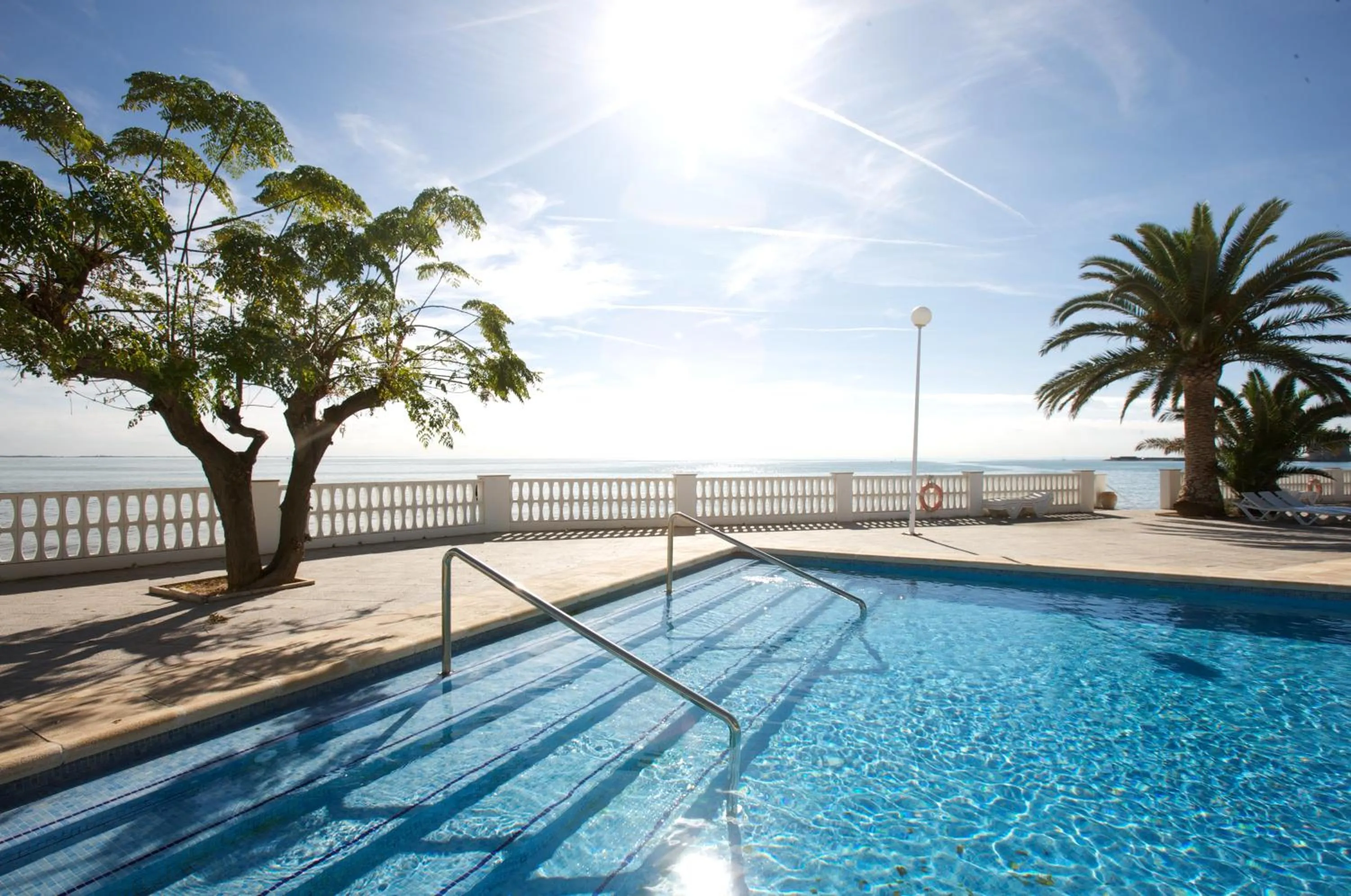 Swimming pool in Carlos III