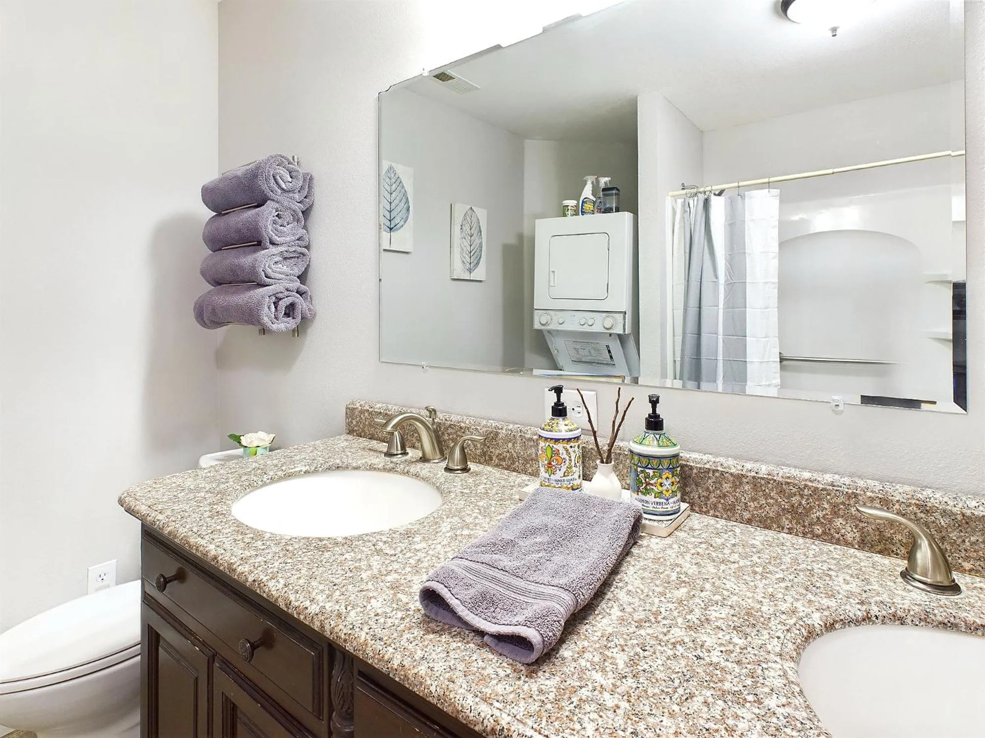 Bathroom in Beautiful Country Apartment, AC, Pickleball, Billiards, Playground, Gardens