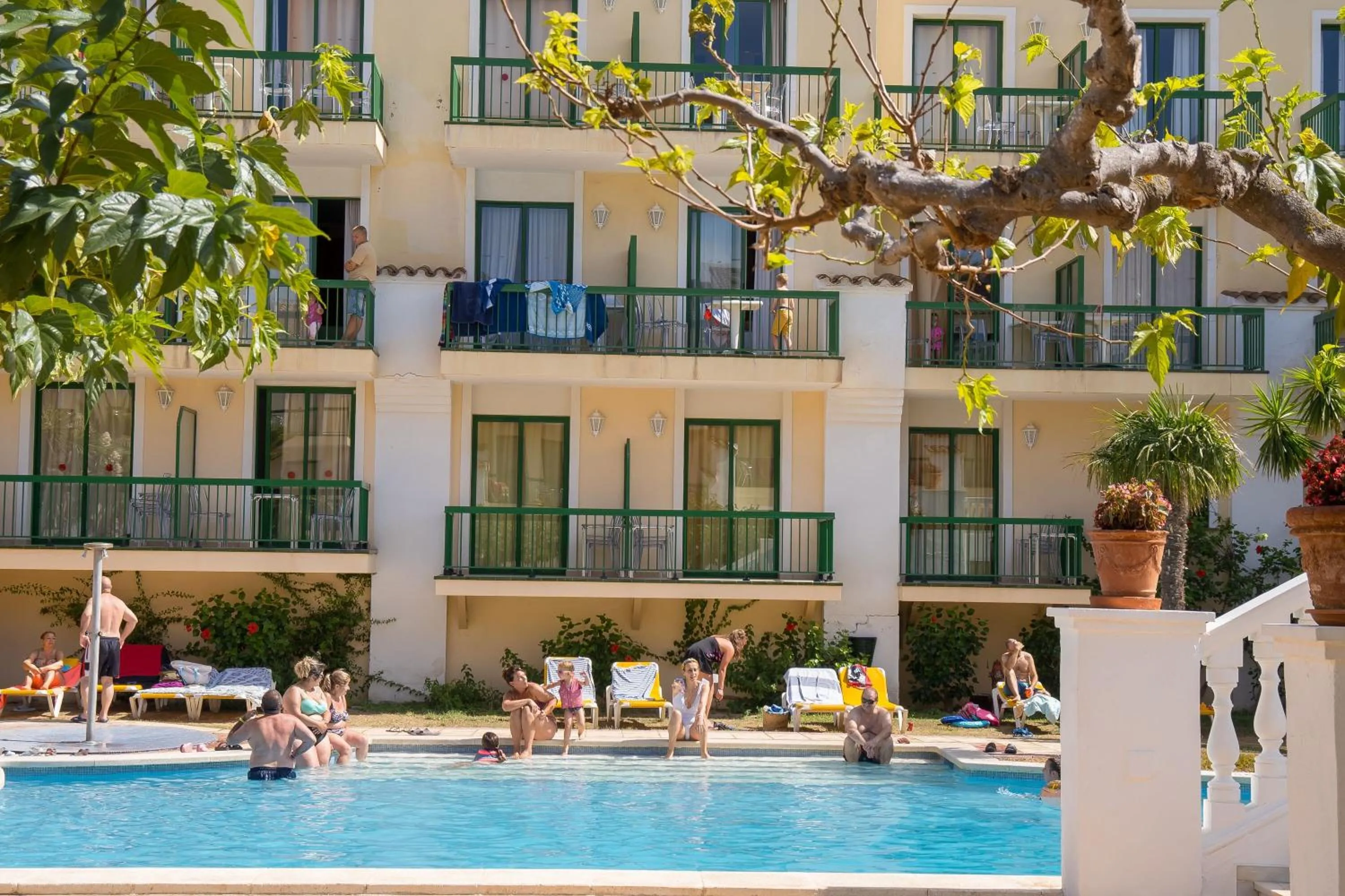 Property building in ALEGRIA Pino Alto