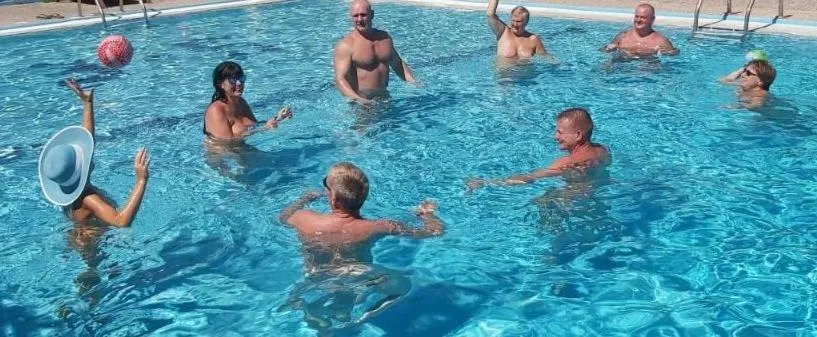 Swimming pool in Viva Tourismo Resort (naturist club)