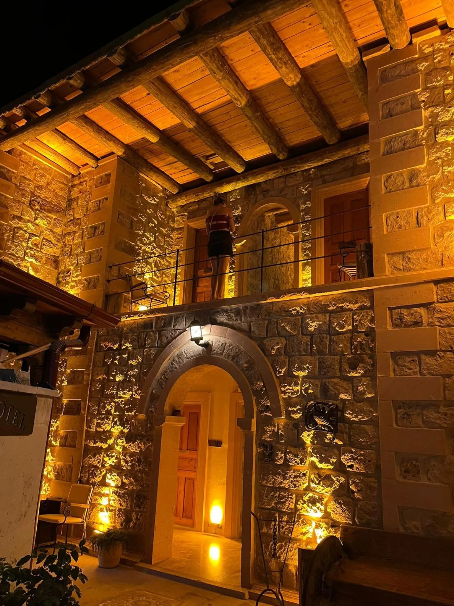 Night in Atax Cave House