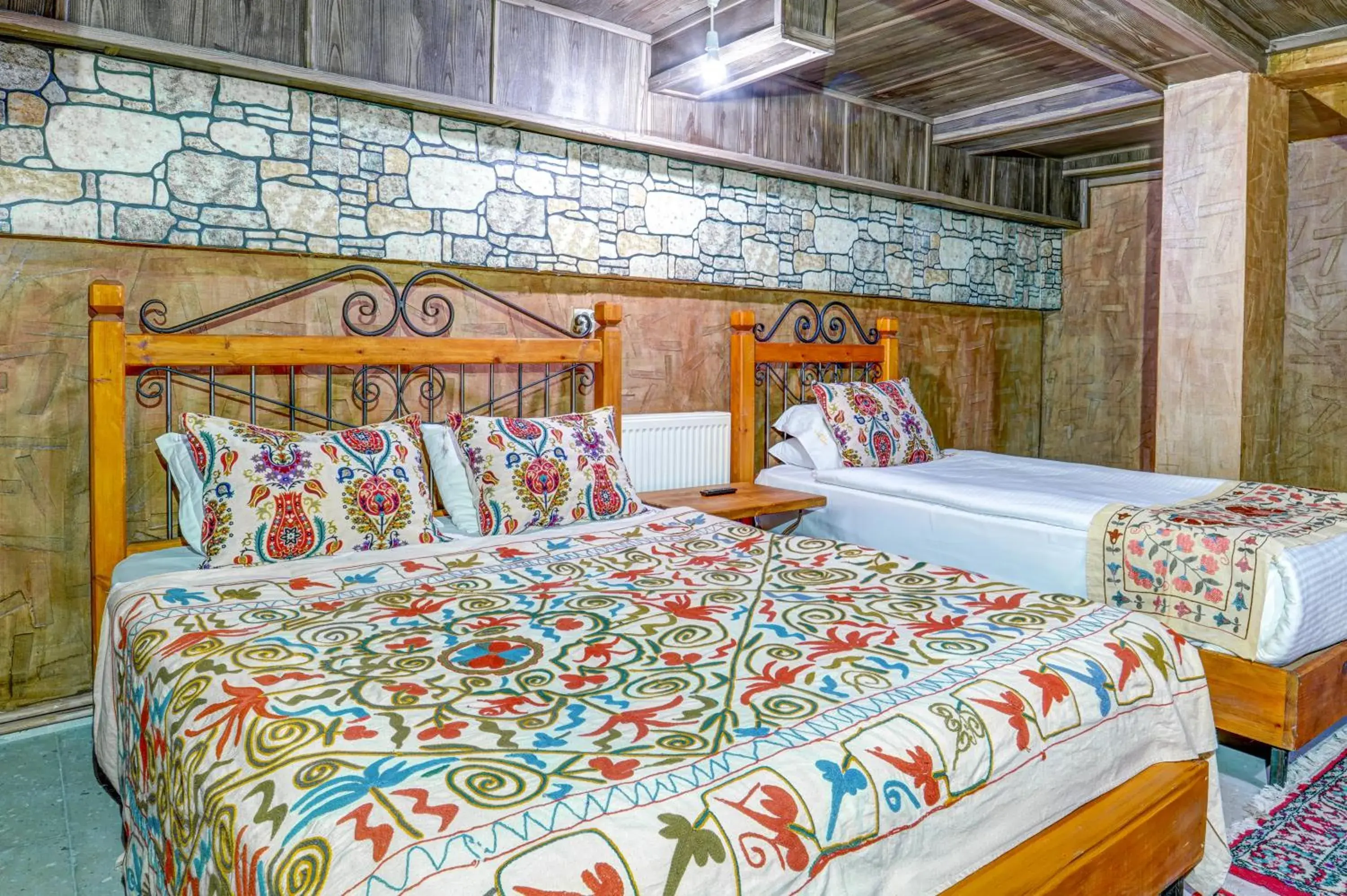 Economy Triple Room in Atax Cave House Economy Triple Room in Atax Cave House