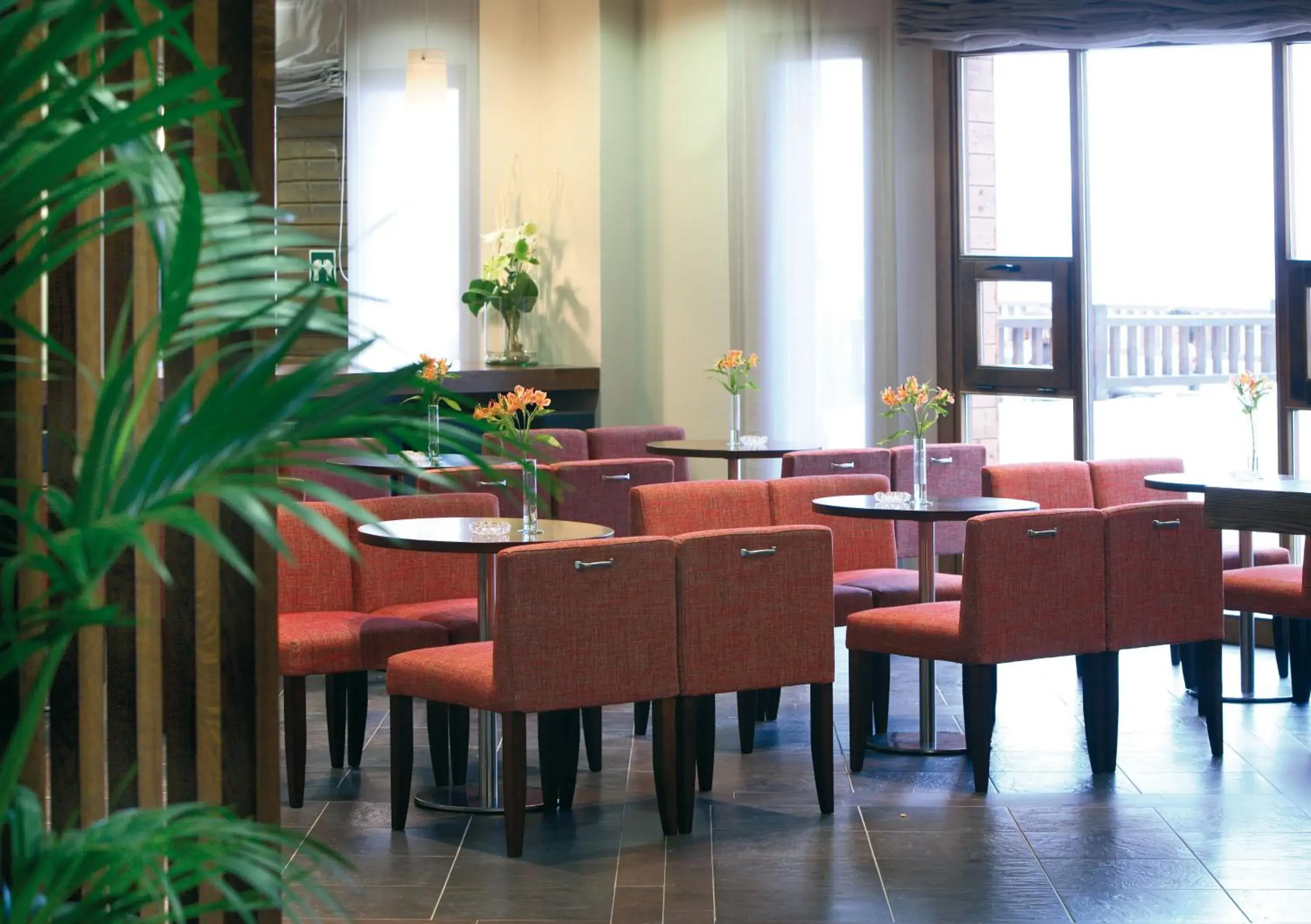 Lounge or bar in Hotel & Spa Real Badaguás Jaca Lounge or bar in Hotel & Spa Real Badaguás Jaca