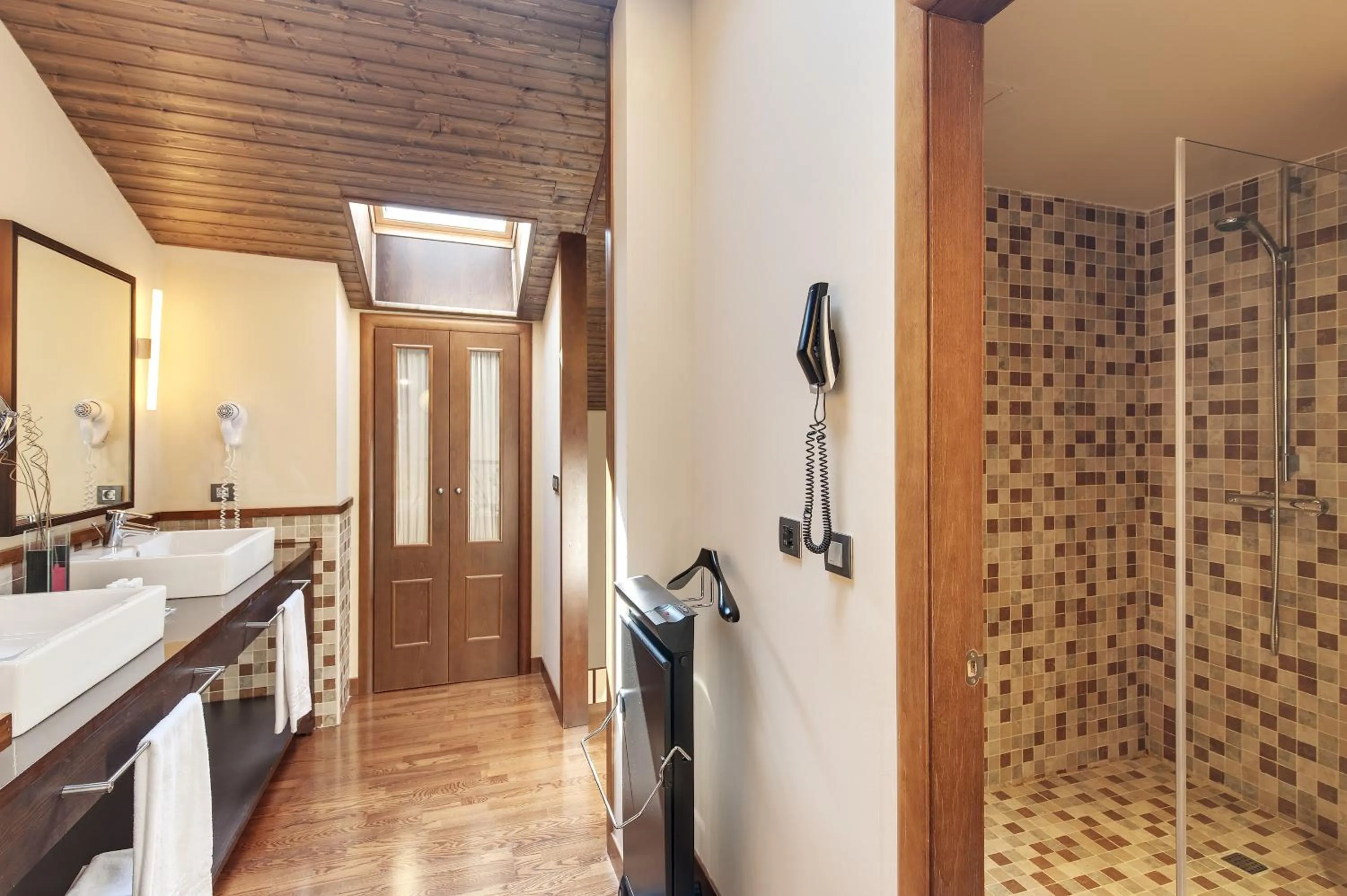 Bathroom in Hotel & Spa Real Badaguás Jaca