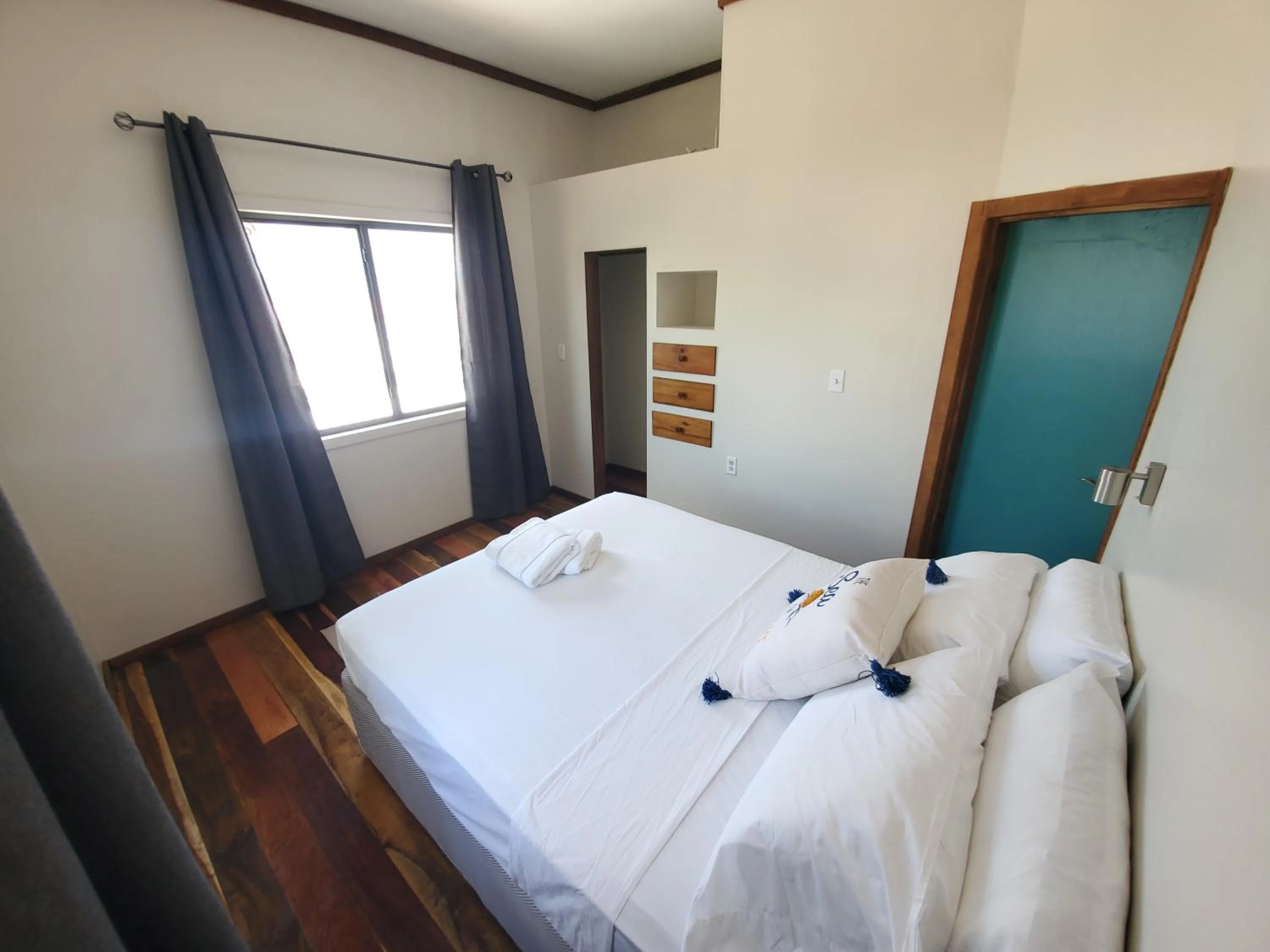 Bedroom, Bed in The Bounty