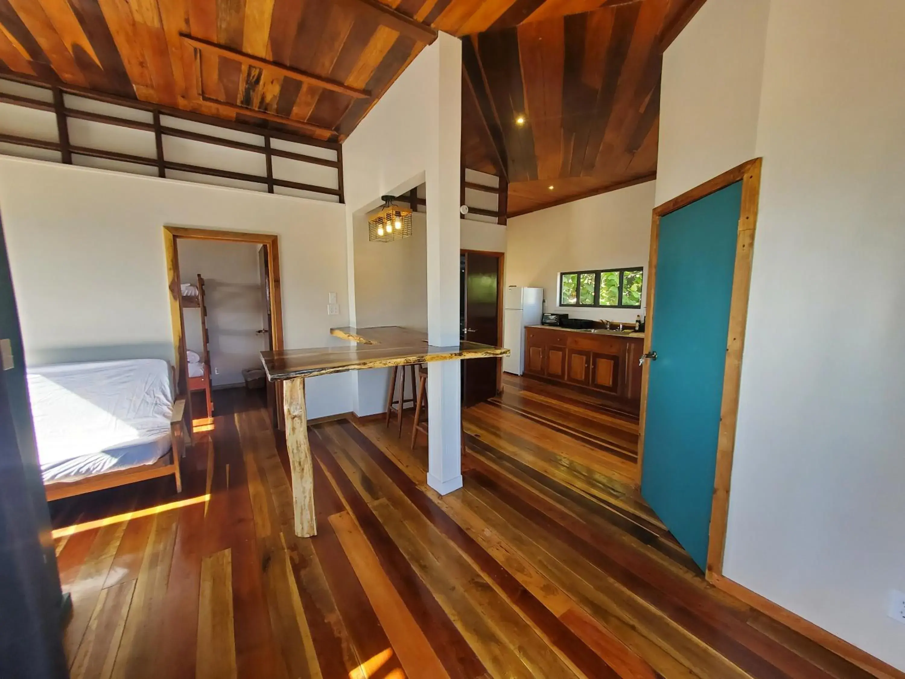 Two-Bedroom Apartment with Terrace and Sea View in The Bounty Two-Bedroom Apartment with Terrace and Sea View in The Bounty