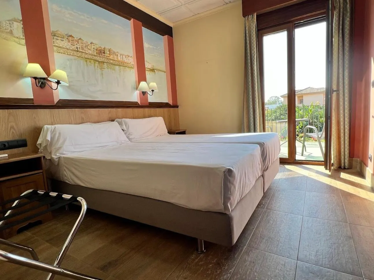 Bedroom, Bed in Hotel Pinomar