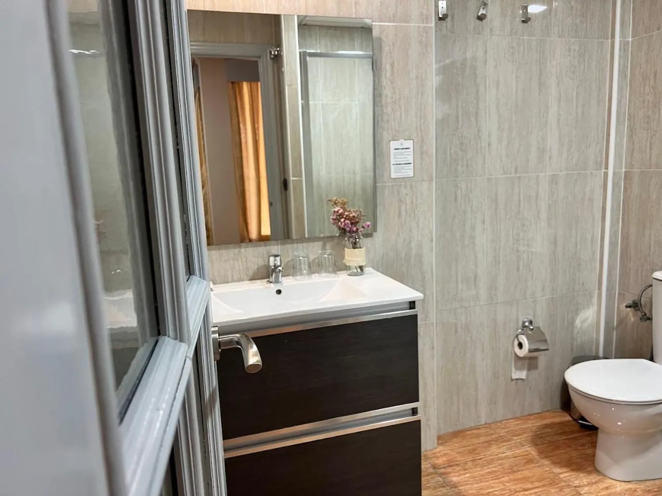 Bathroom in Hotel Pinomar