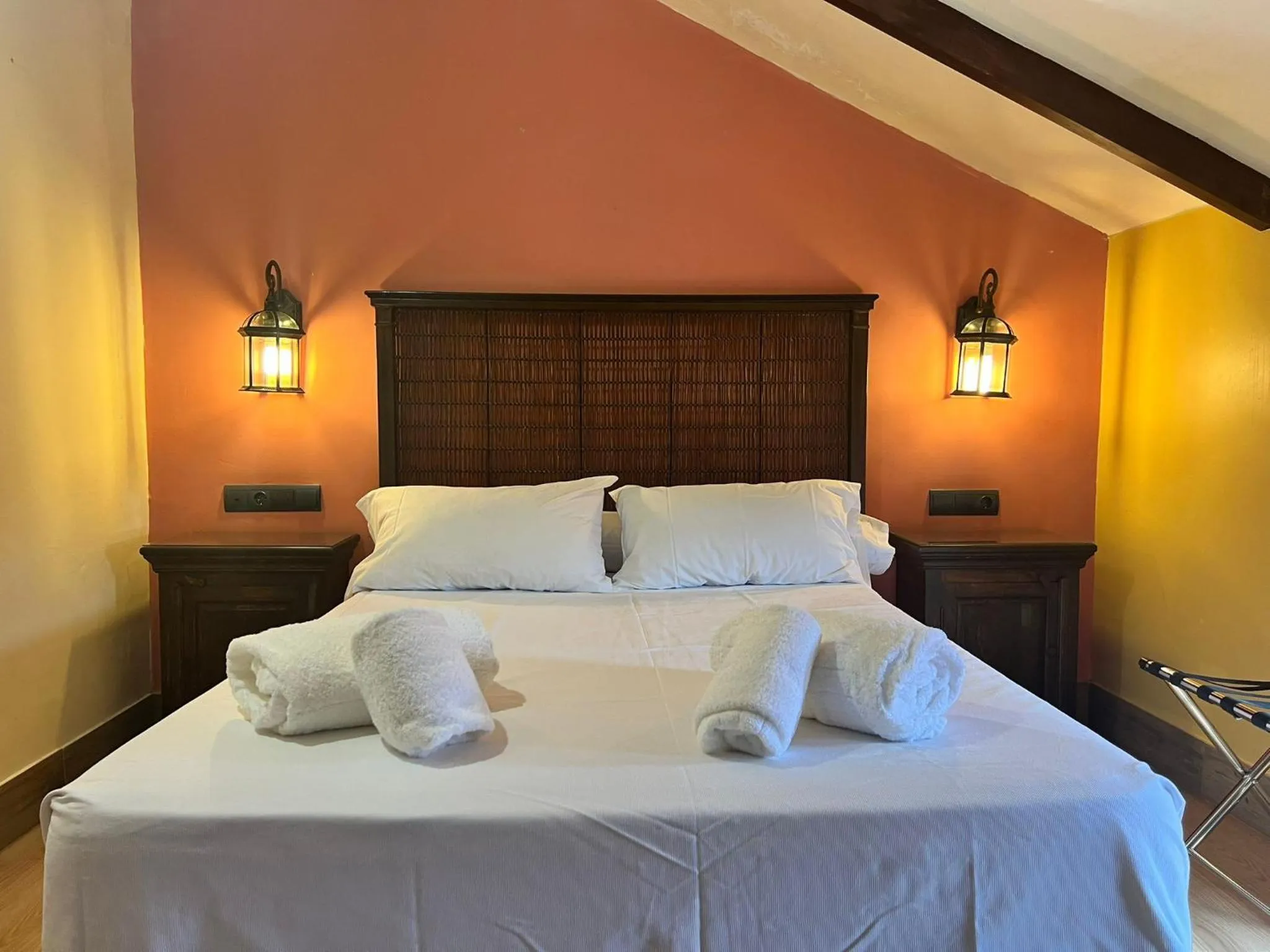 Photo of the whole room, Bed in Hotel Pinomar