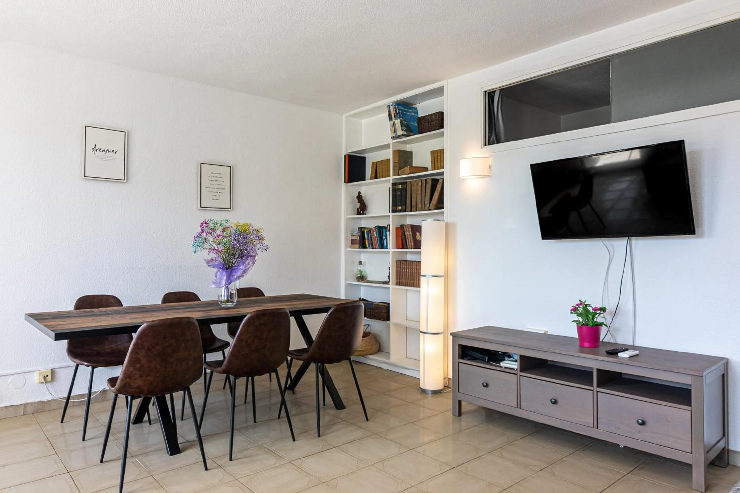 Living room in Reding 5 FreshApartments