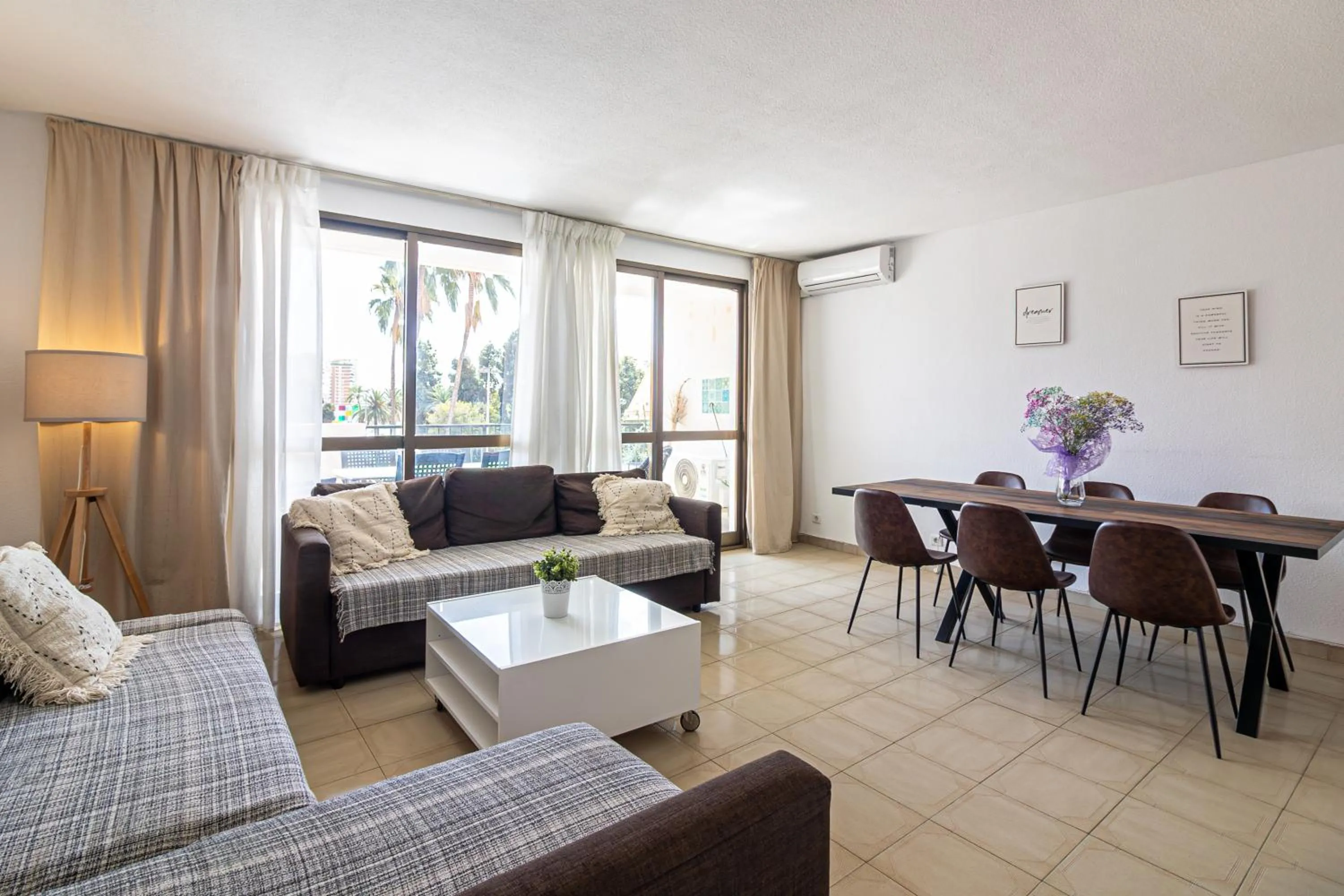 Living room in Reding 5 FreshApartments