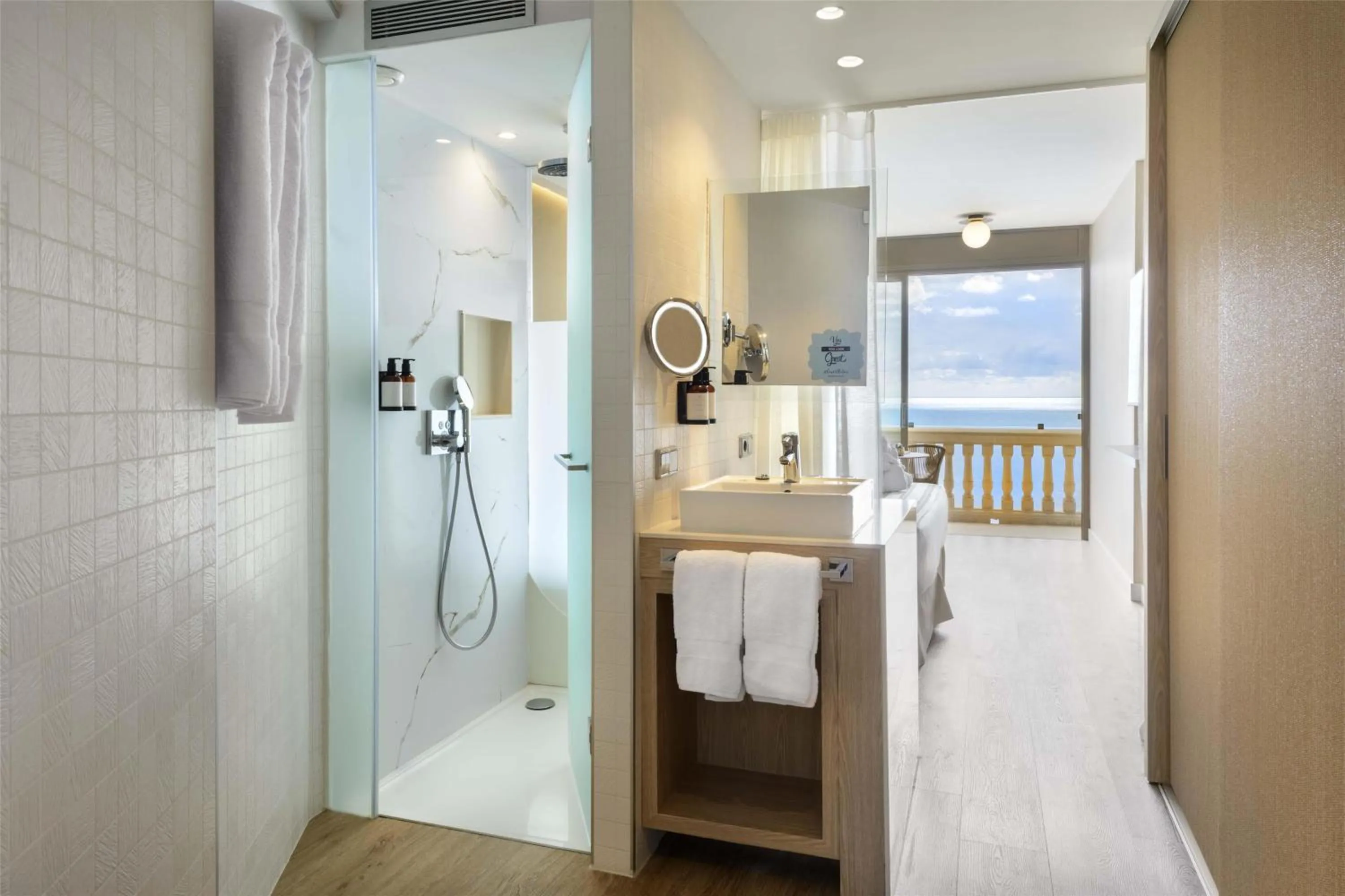 Bathroom in Barceló Illetas Albatros - Adults Only