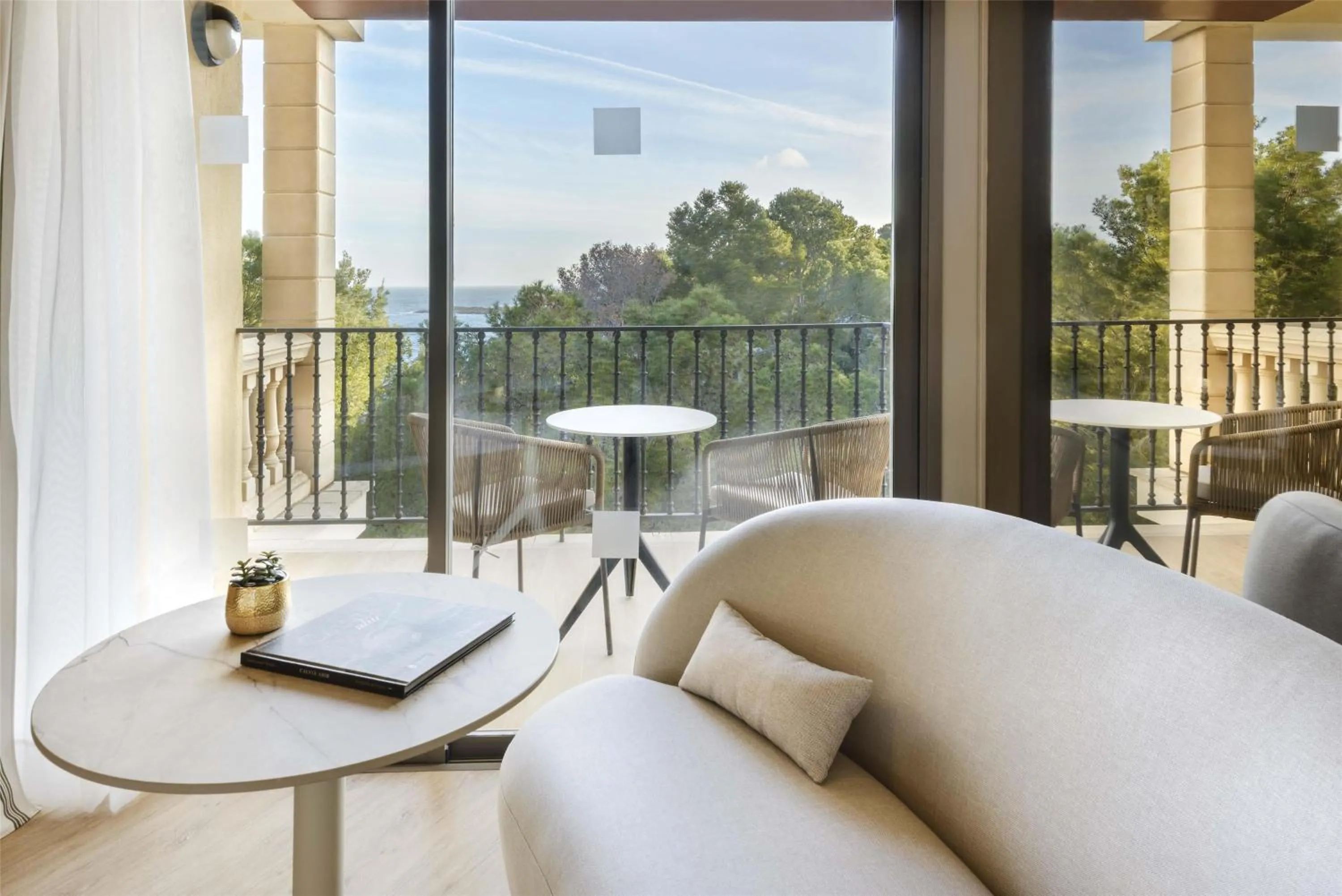 Bedroom in Barceló Illetas Albatros - Adults Only