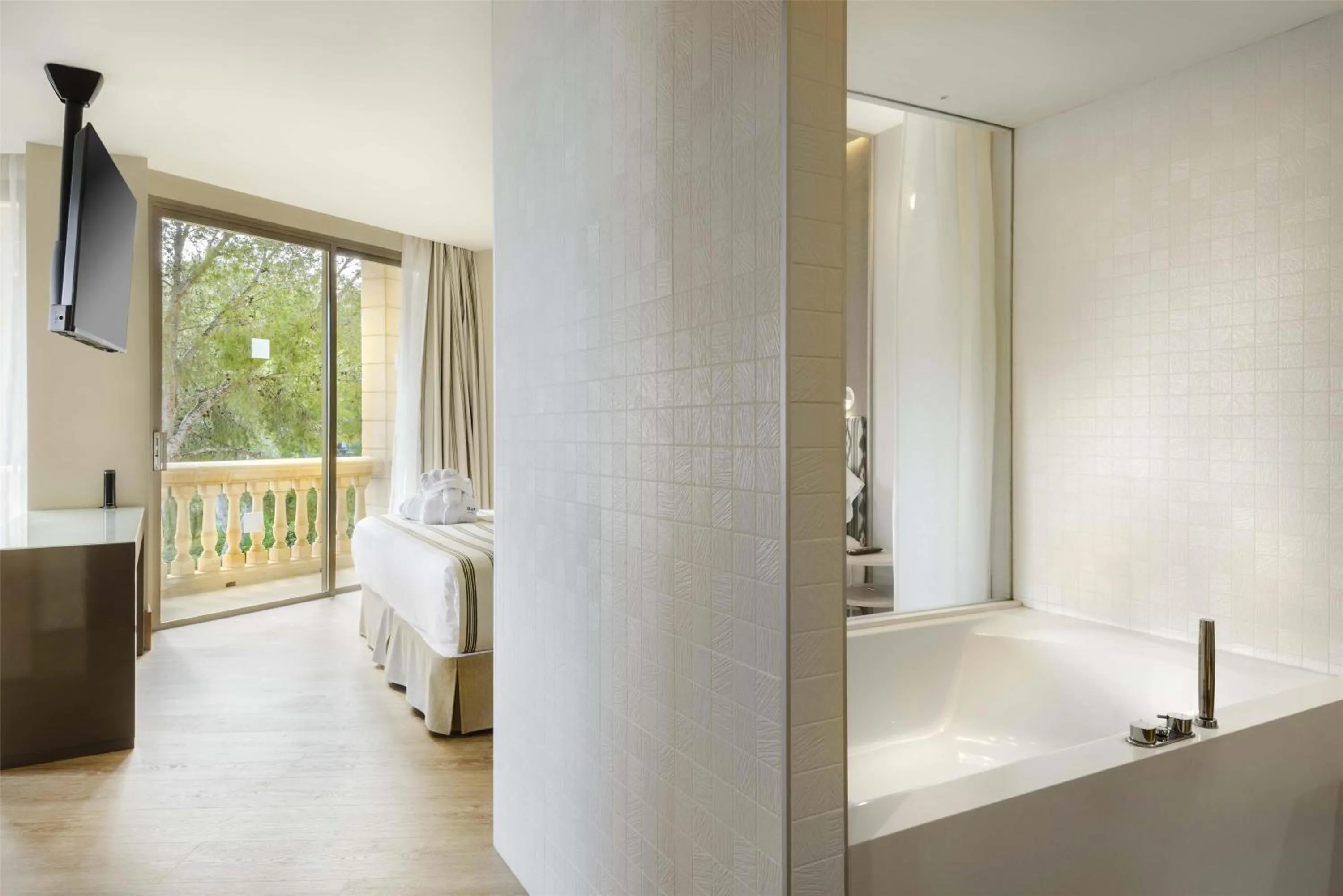 Bathroom in Barceló Illetas Albatros - Adults Only