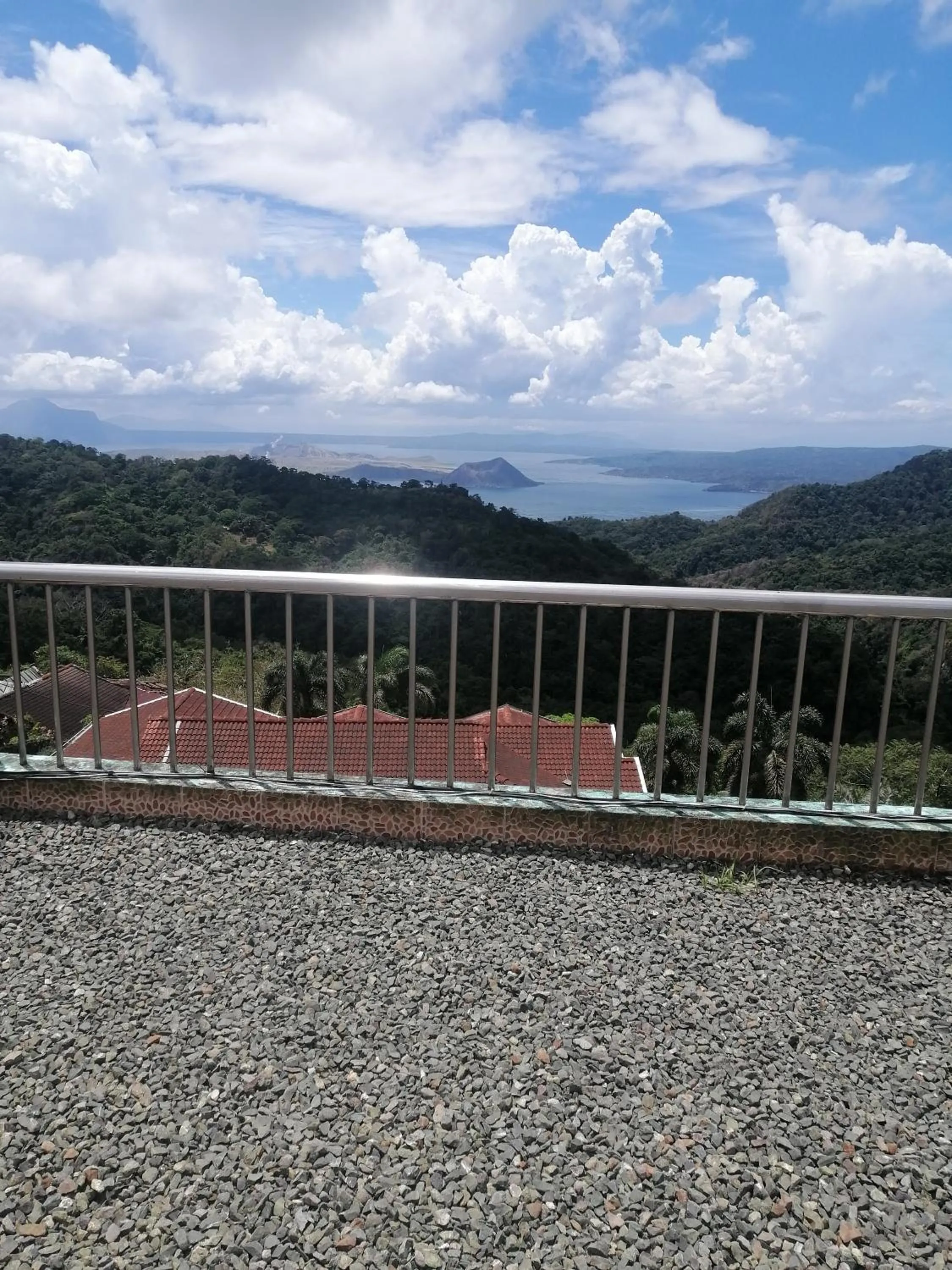 Sang Yoo Mountain View Tagaytay Staycation - Over Looking Of Taal Volcano