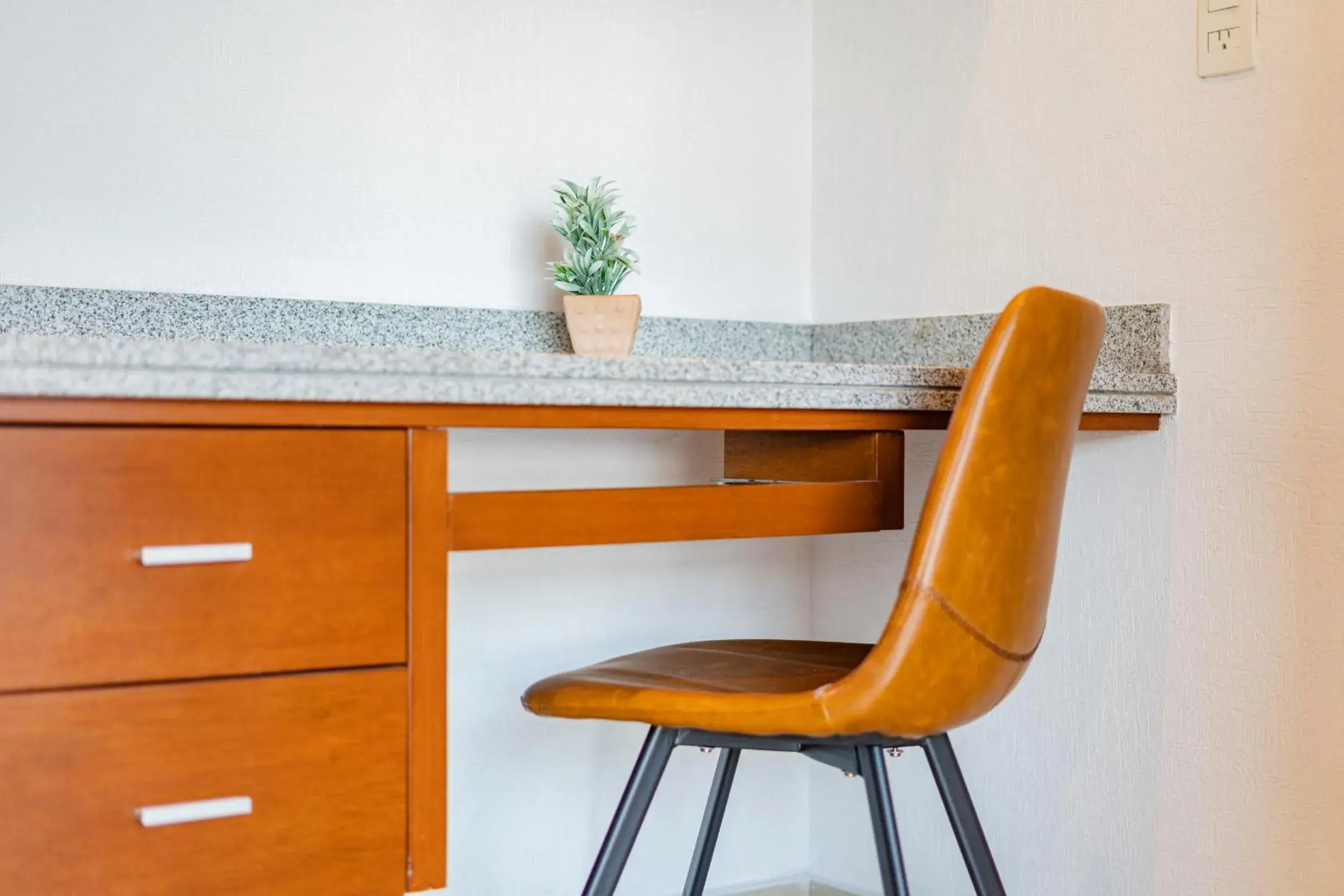 Apartment with Balcony in Anahuac Apartments by VH Apartment with Balcony in Anahuac Apartments by VH