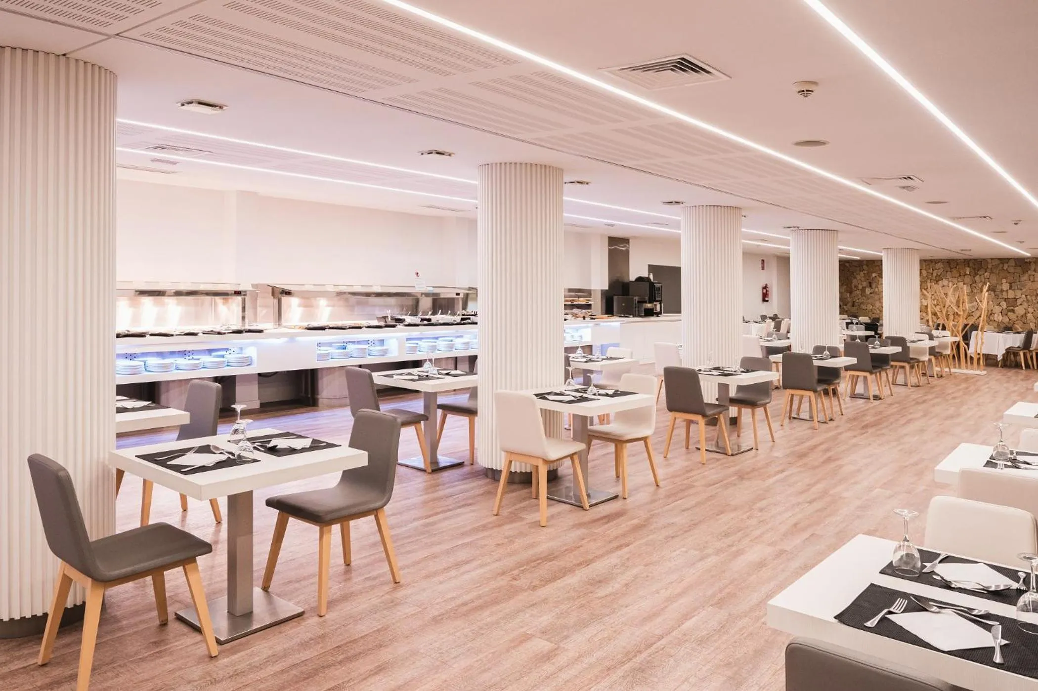 Restaurant/places to eat in Hotel Agua Azul - Adults Only