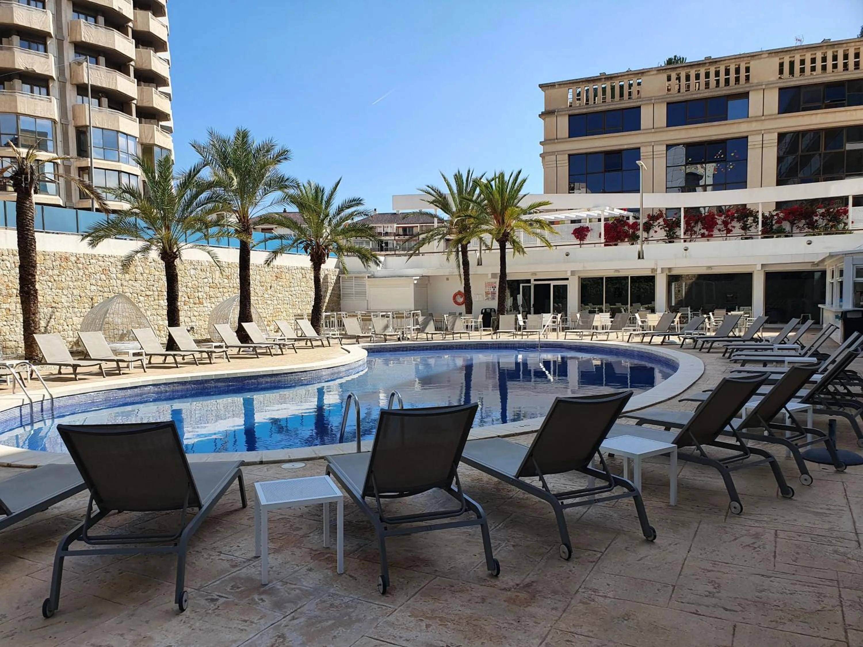 Swimming pool in Hotel Agua Azul - Adults Only