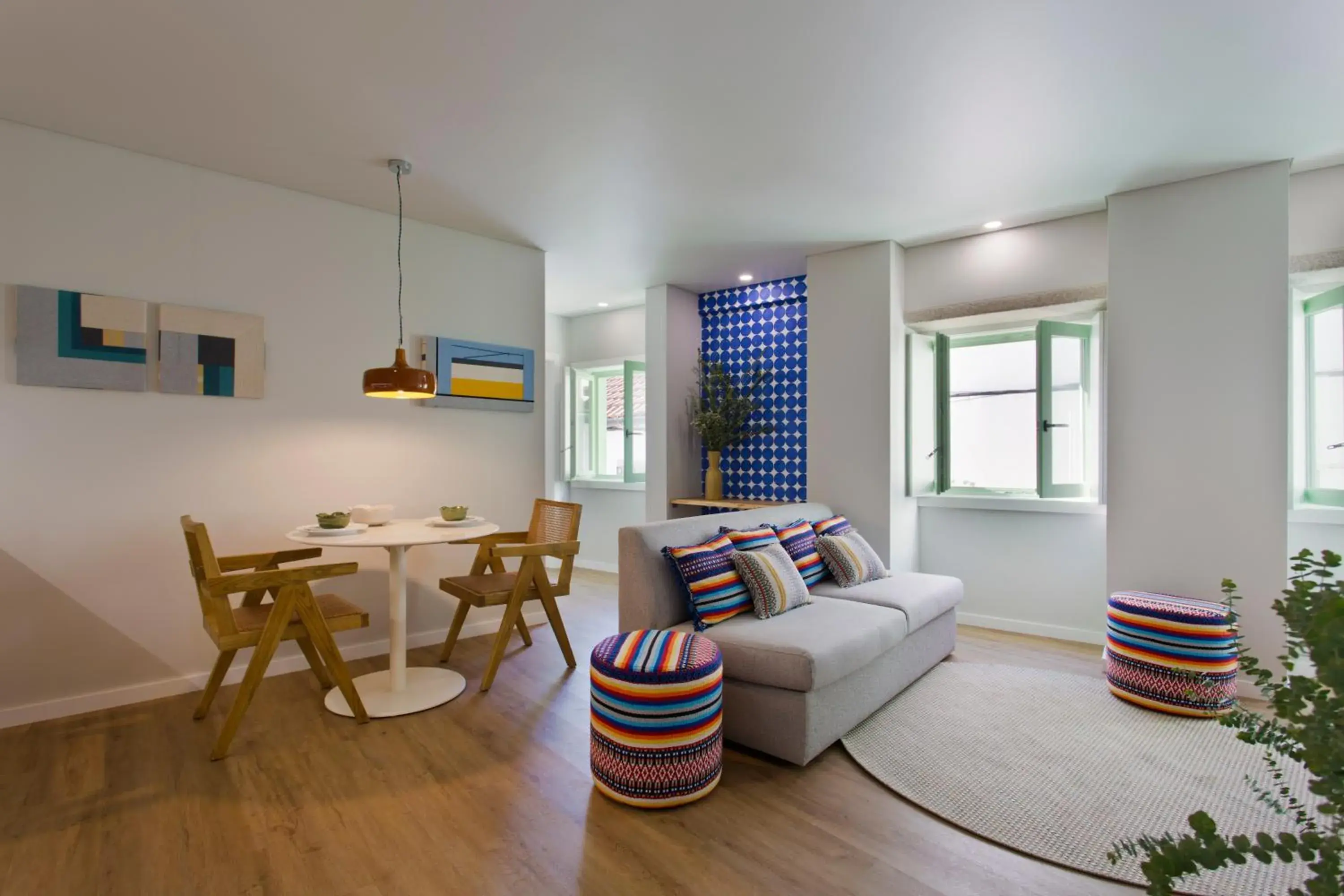 Boutique Rentals- SEA Breeze Apt Boutique Rentals- SEA Breeze Apt