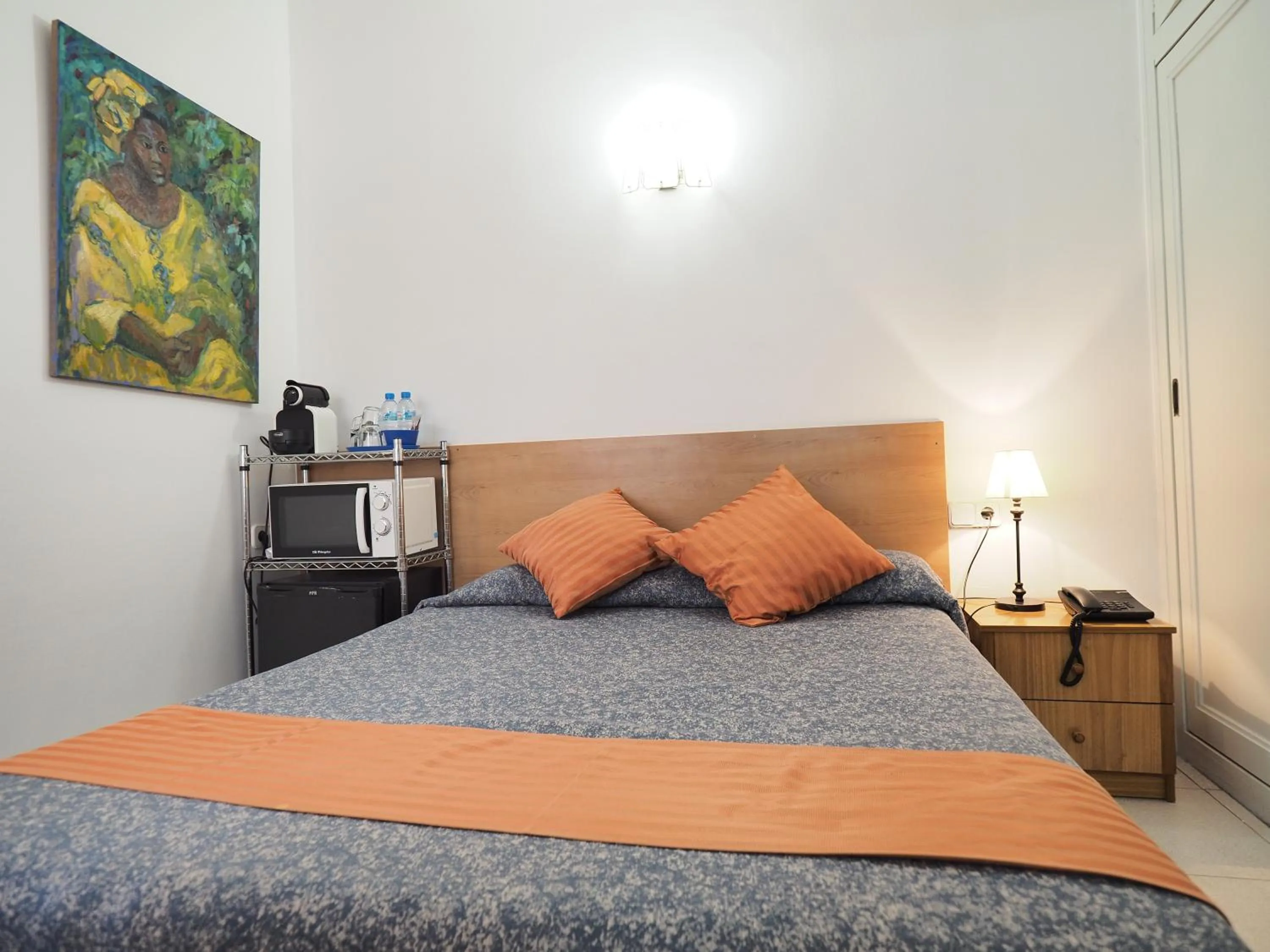 Photo of the whole room, Bed in Hotel Montserrat