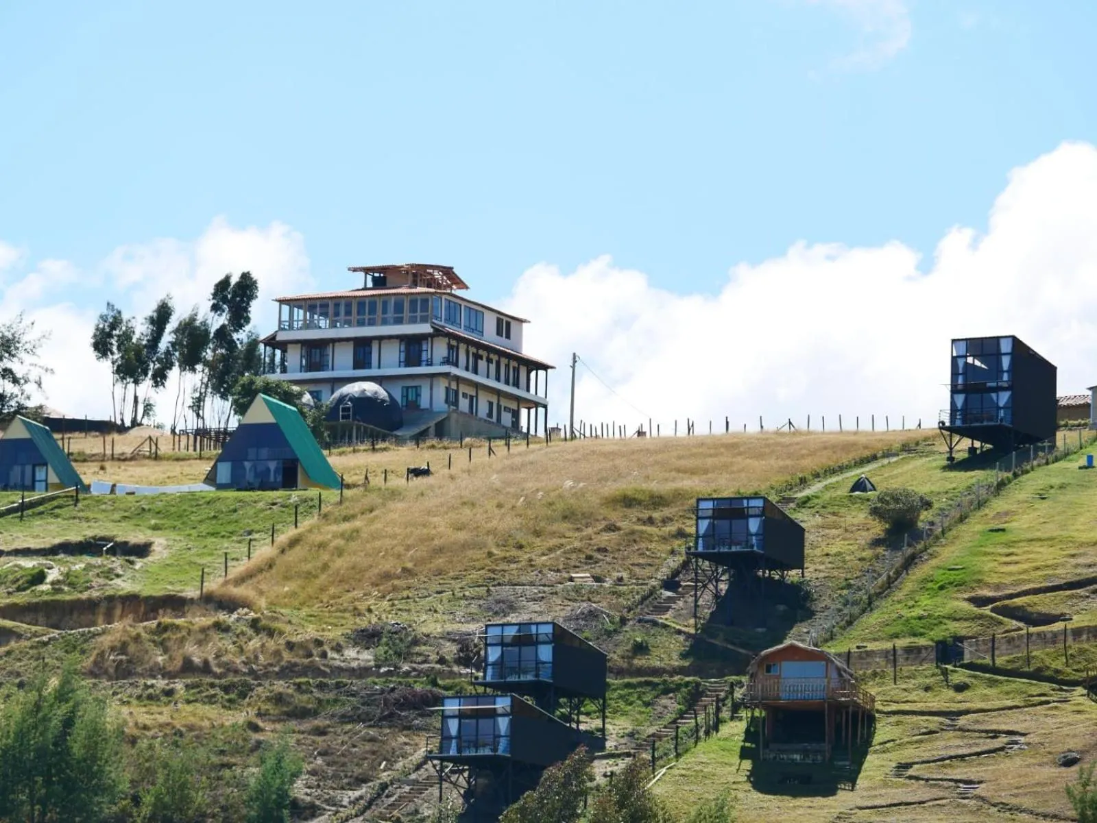 HOTEL TOTA ELISEO PLAYA BLANCA LAGO DE TOTA