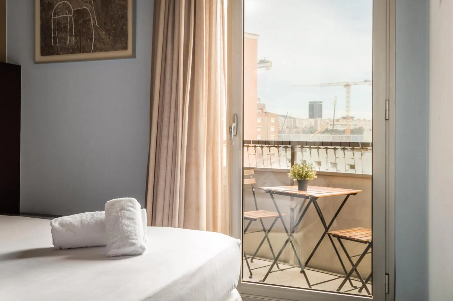 Bed in Hotel Madanis