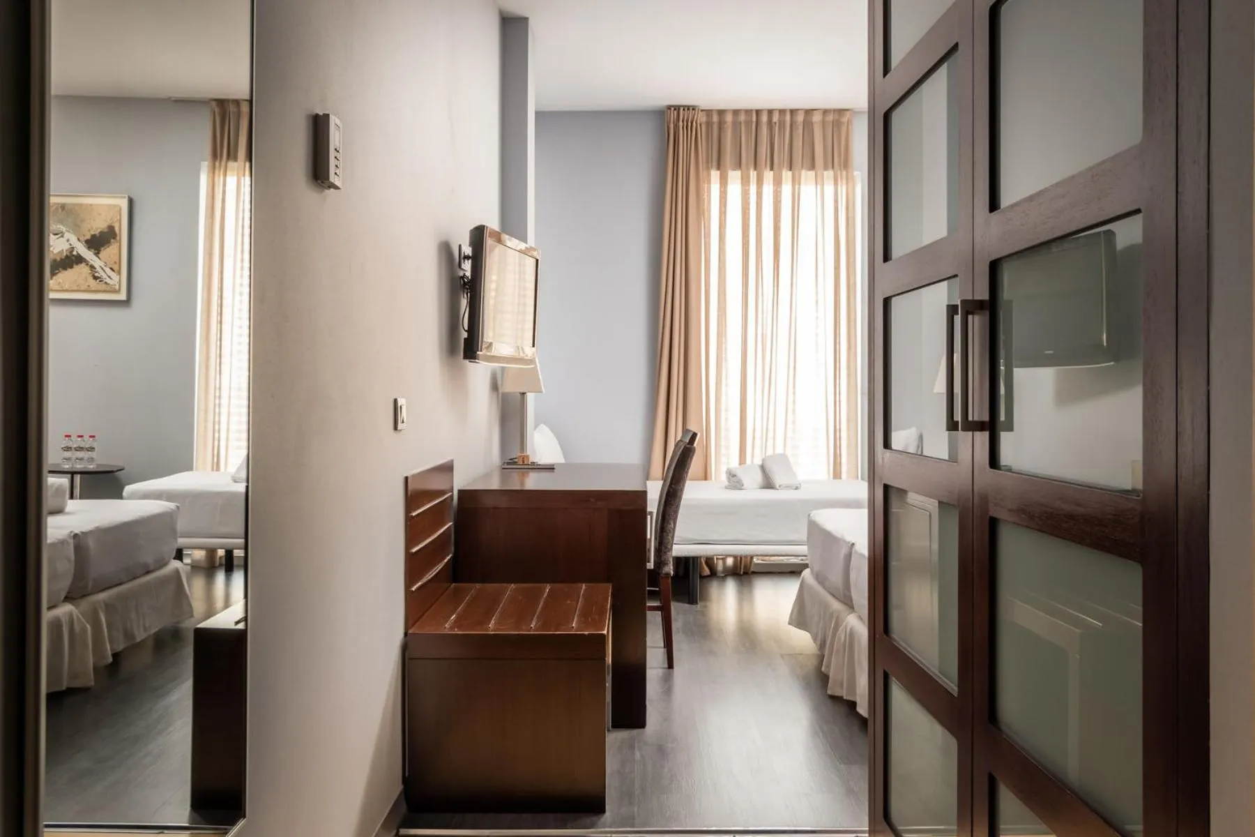 Photo of the whole room, Bed in Hotel Madanis