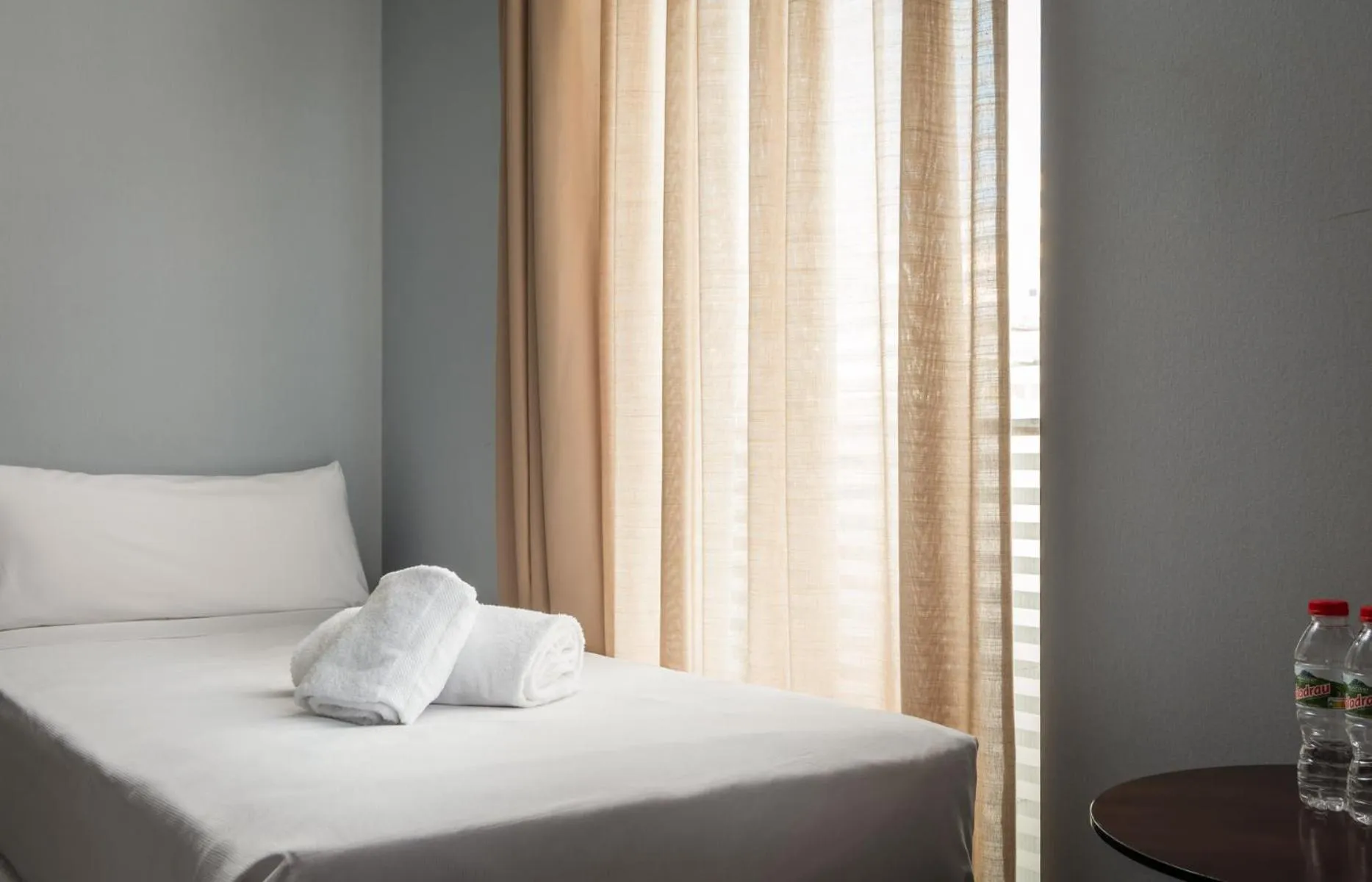 Bed in Hotel Madanis