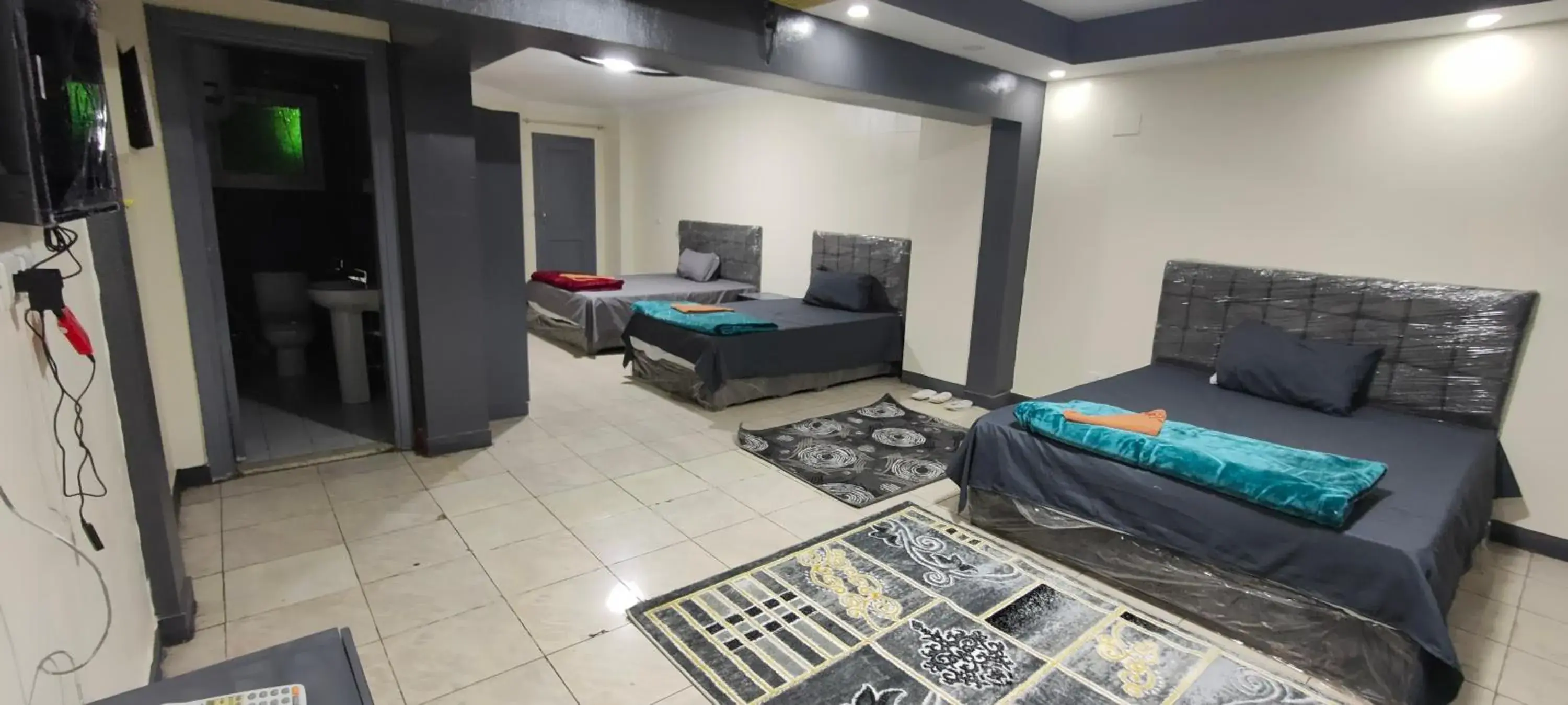 Quadruple Room with Bathroom - single occupancy in Best Dreams Hotel Quadruple Room with Bathroom - single occupancy in Best Dreams Hotel