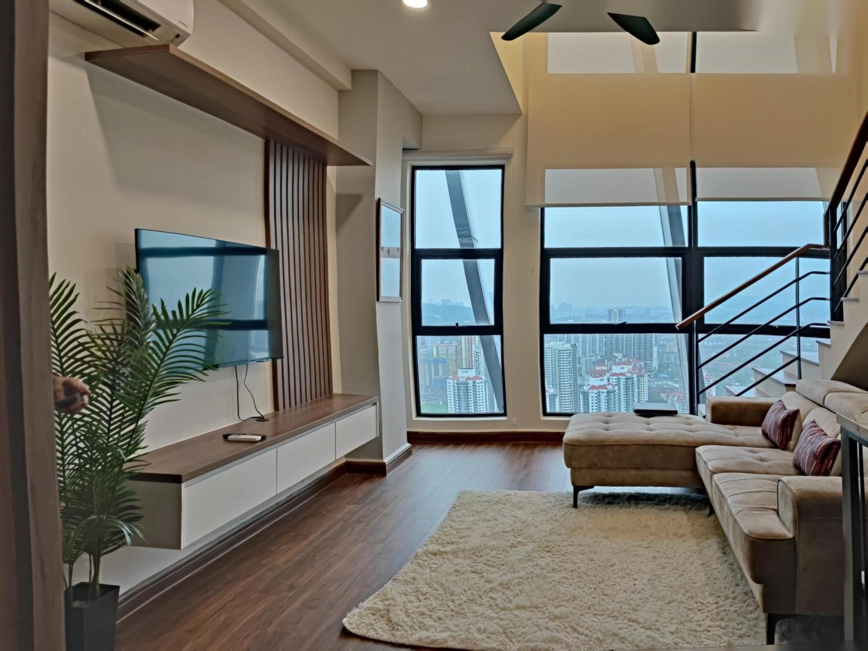 ARTE Mont Kiara Host By HOST CORNER SUITES