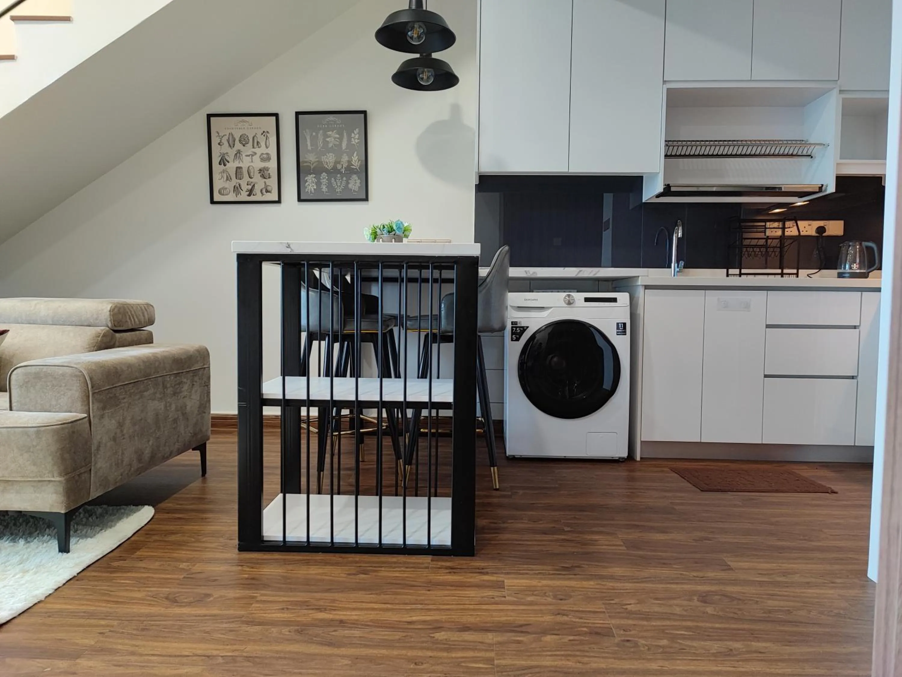 ARTE Mont Kiara Host By HOST CORNER SUITES