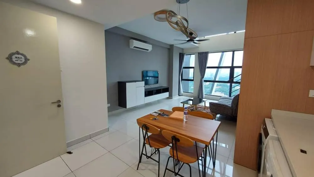 ARTE Mont Kiara Host By HOST CORNER SUITES