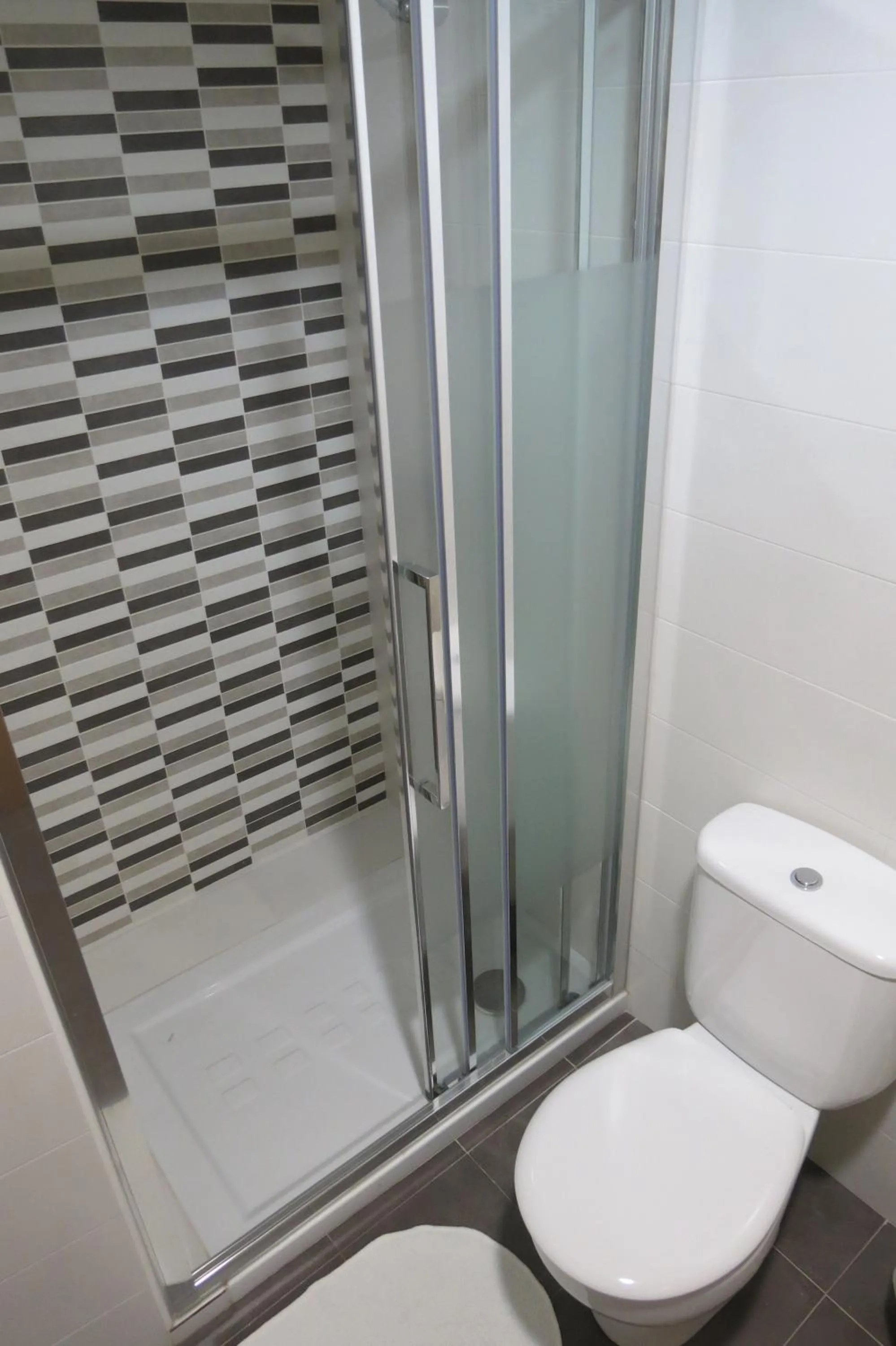 Bathroom in Pensión Don Claudio