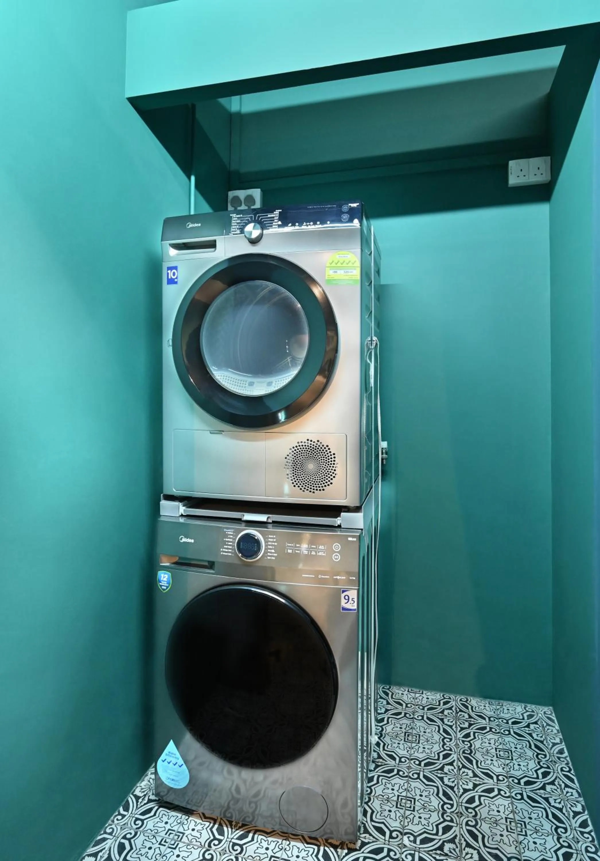 laundry in Dream Chaser Boutique Capsule Hotel